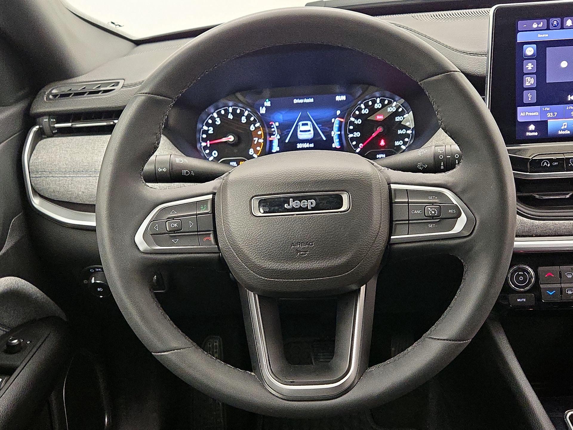 Thumbnail: 2023 Jeep Compass - 10