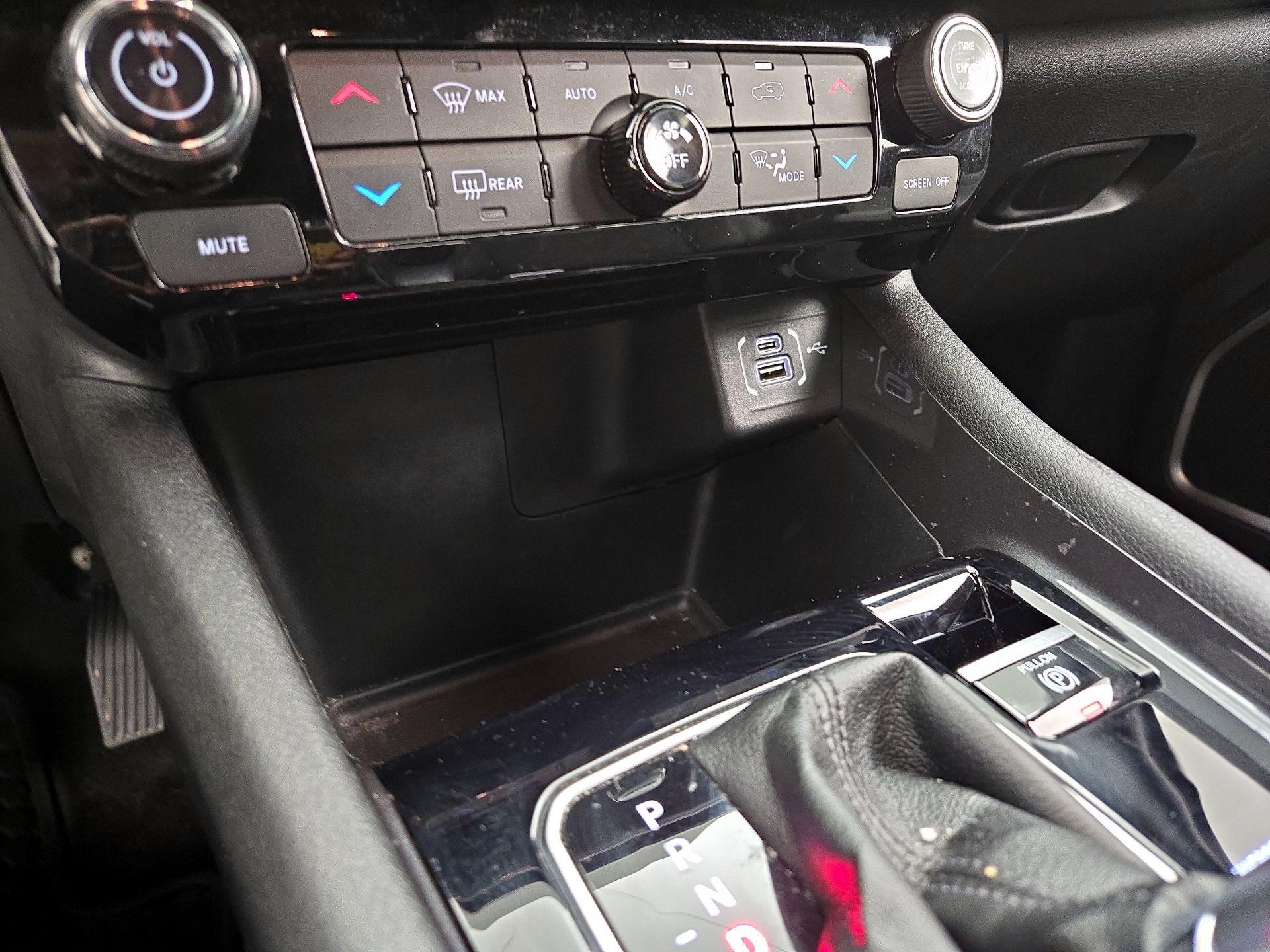 Thumbnail: 2023 Jeep Compass - 18