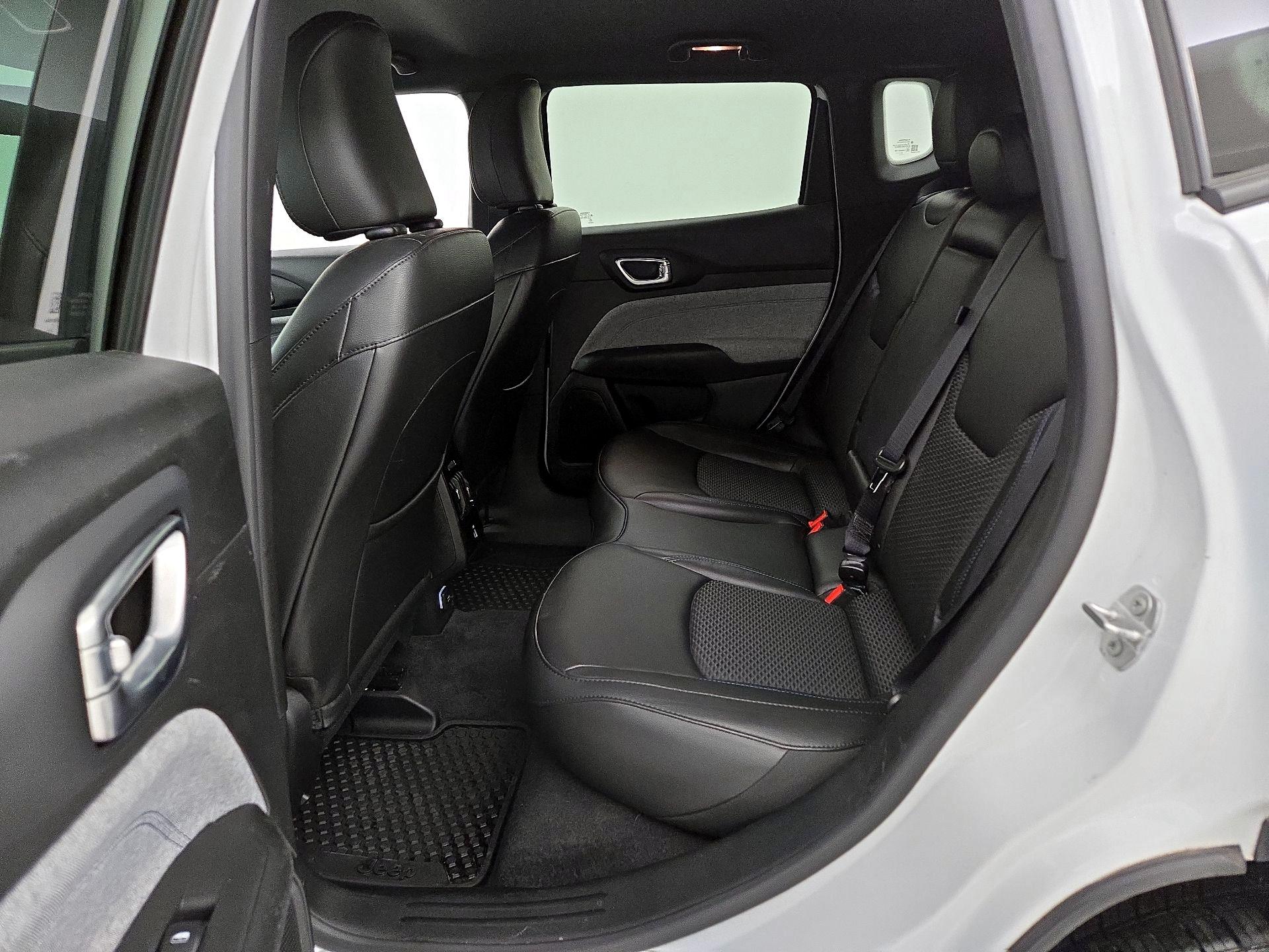 Thumbnail: 2023 Jeep Compass - 19