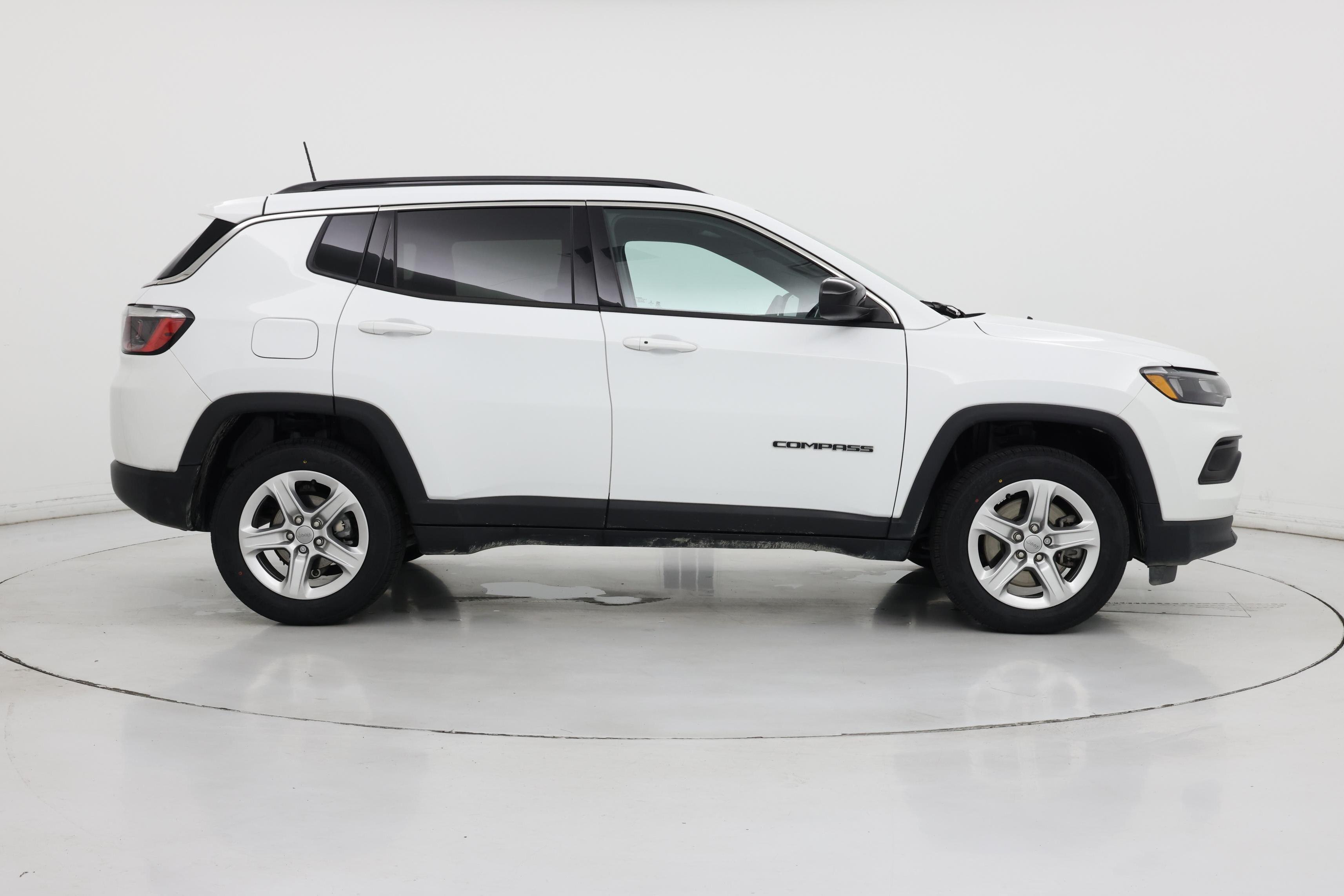 Thumbnail: 2023 Jeep Compass - 7