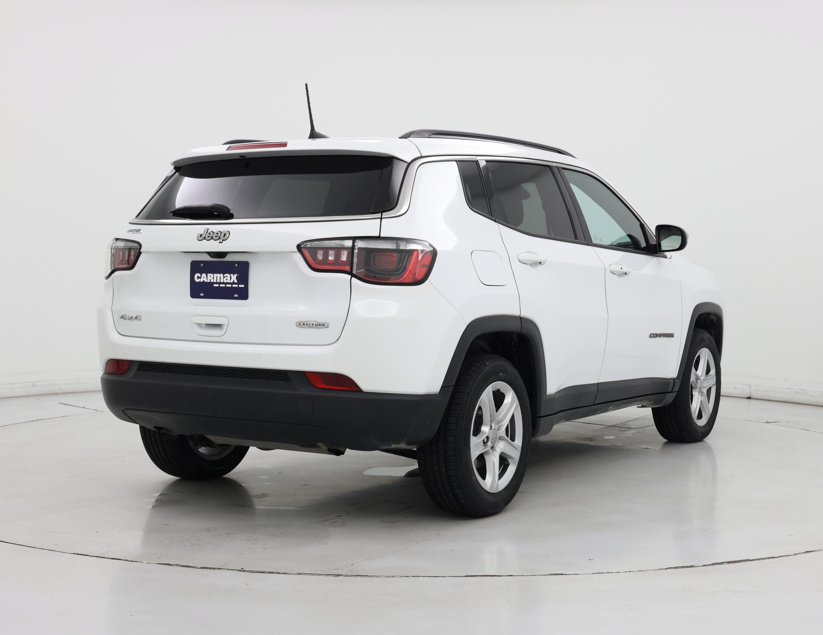Thumbnail: 2023 Jeep Compass - 8