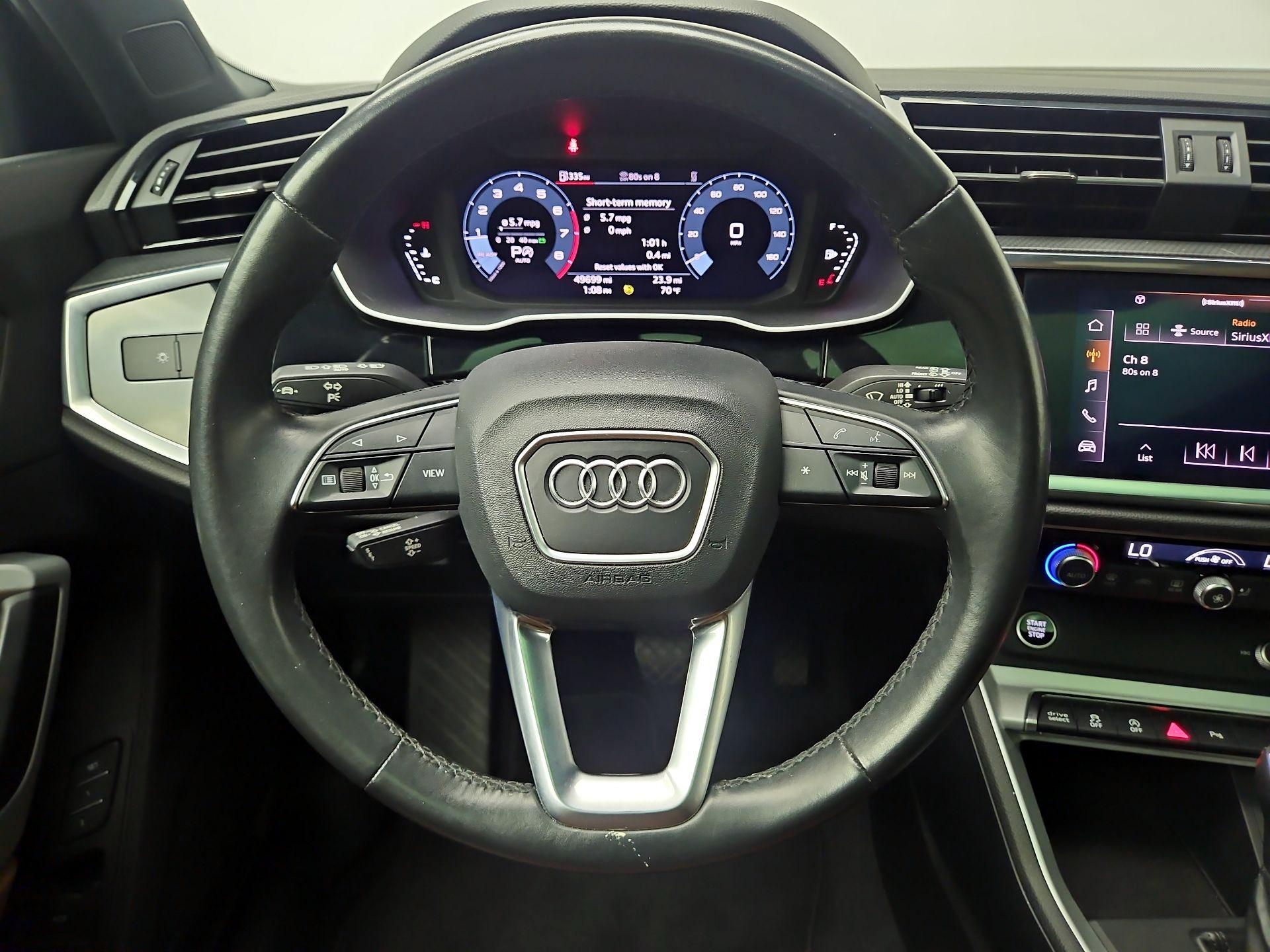 Thumbnail: 2022 Audi Q3 - 10