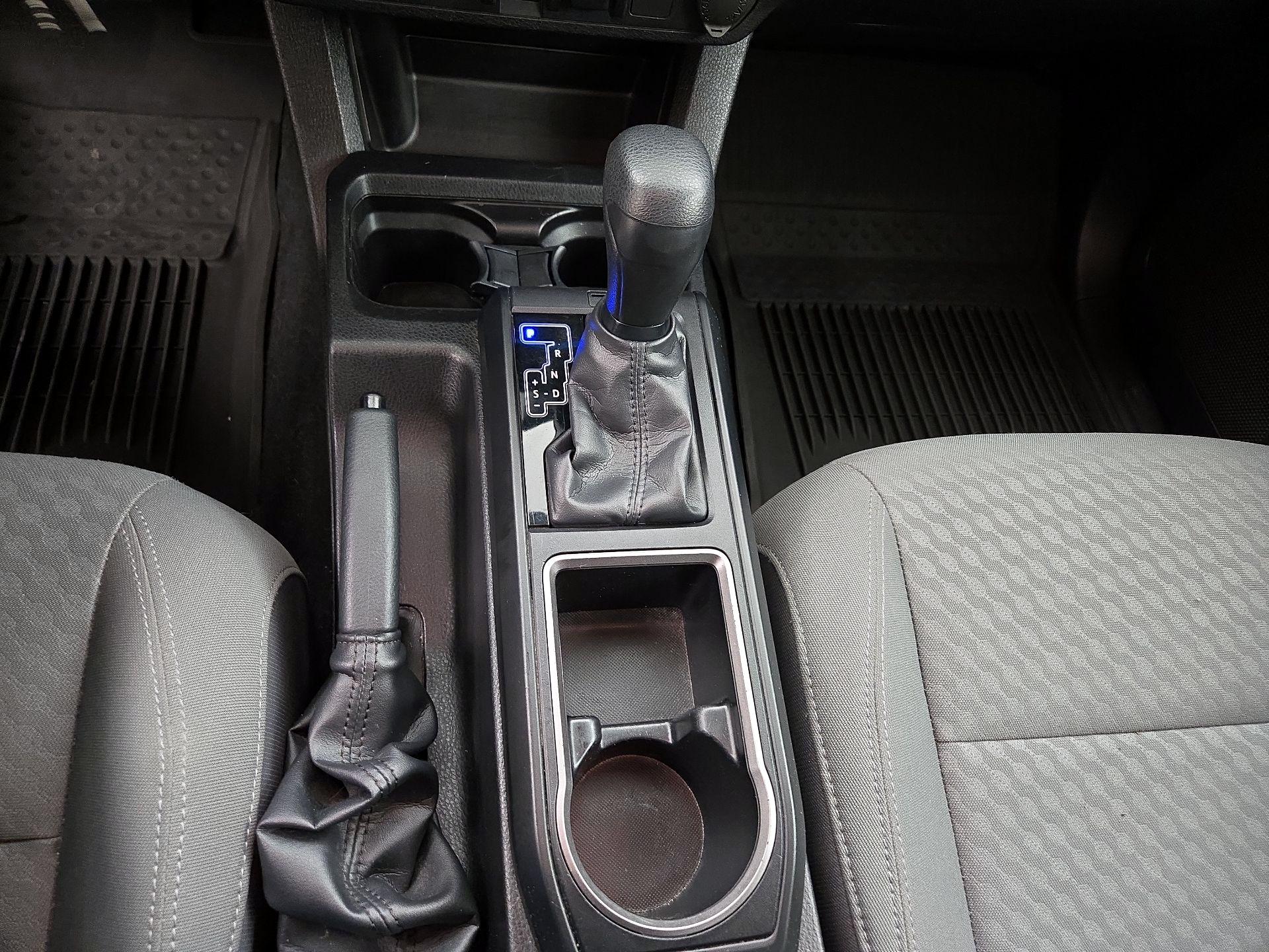 Thumbnail: 2023 Toyota Tacoma - 17