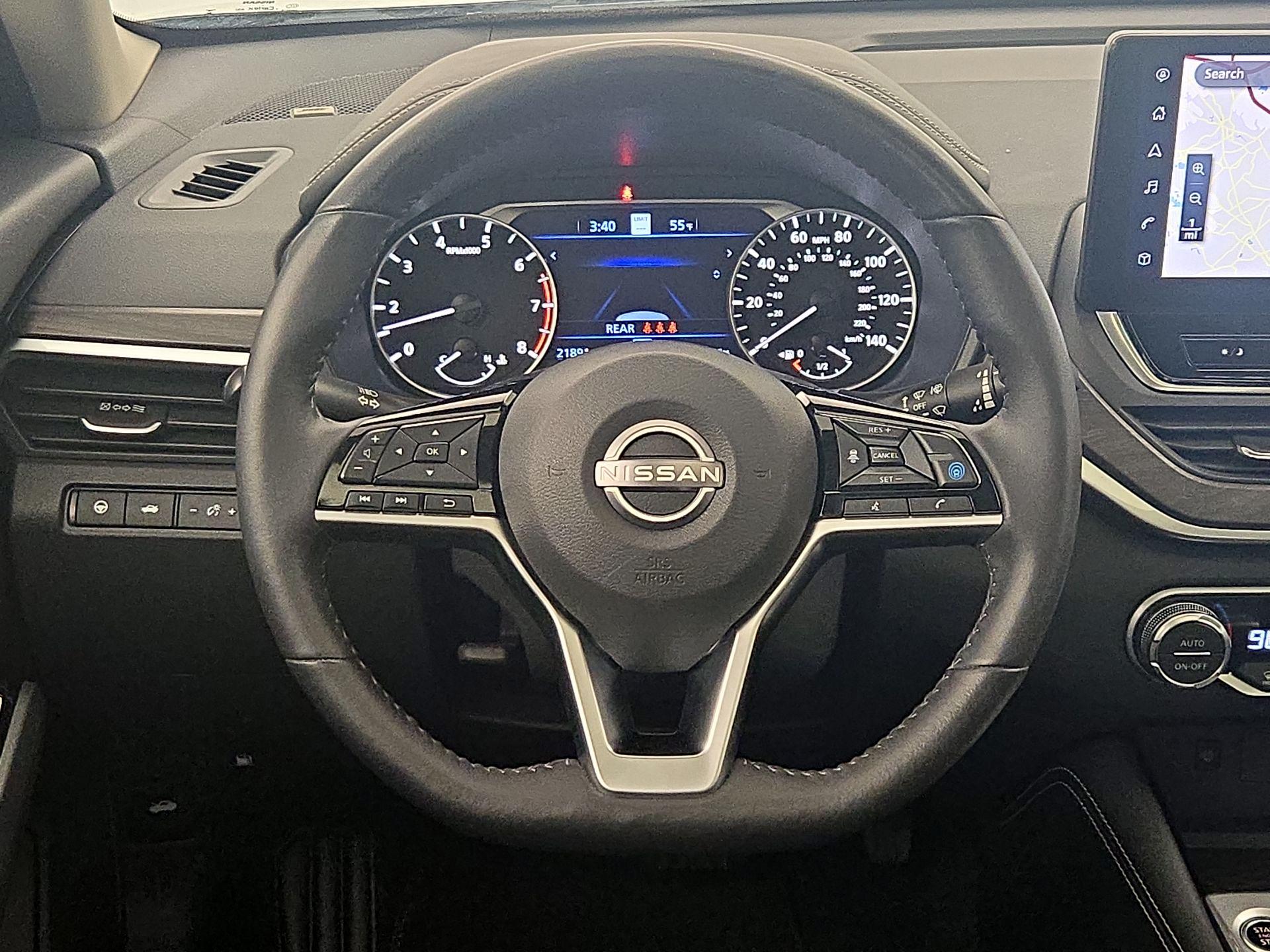 Thumbnail: 2023 Nissan Altima - 10