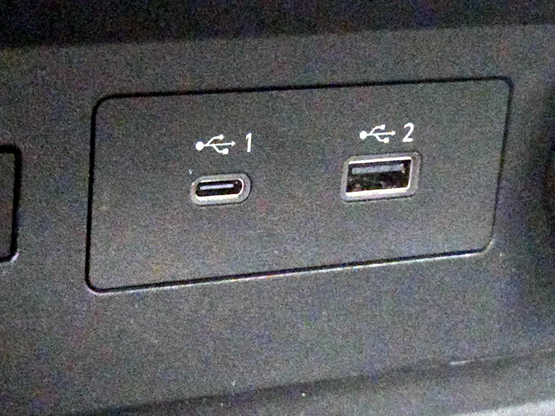 Thumbnail: 2023 Nissan Altima - 19