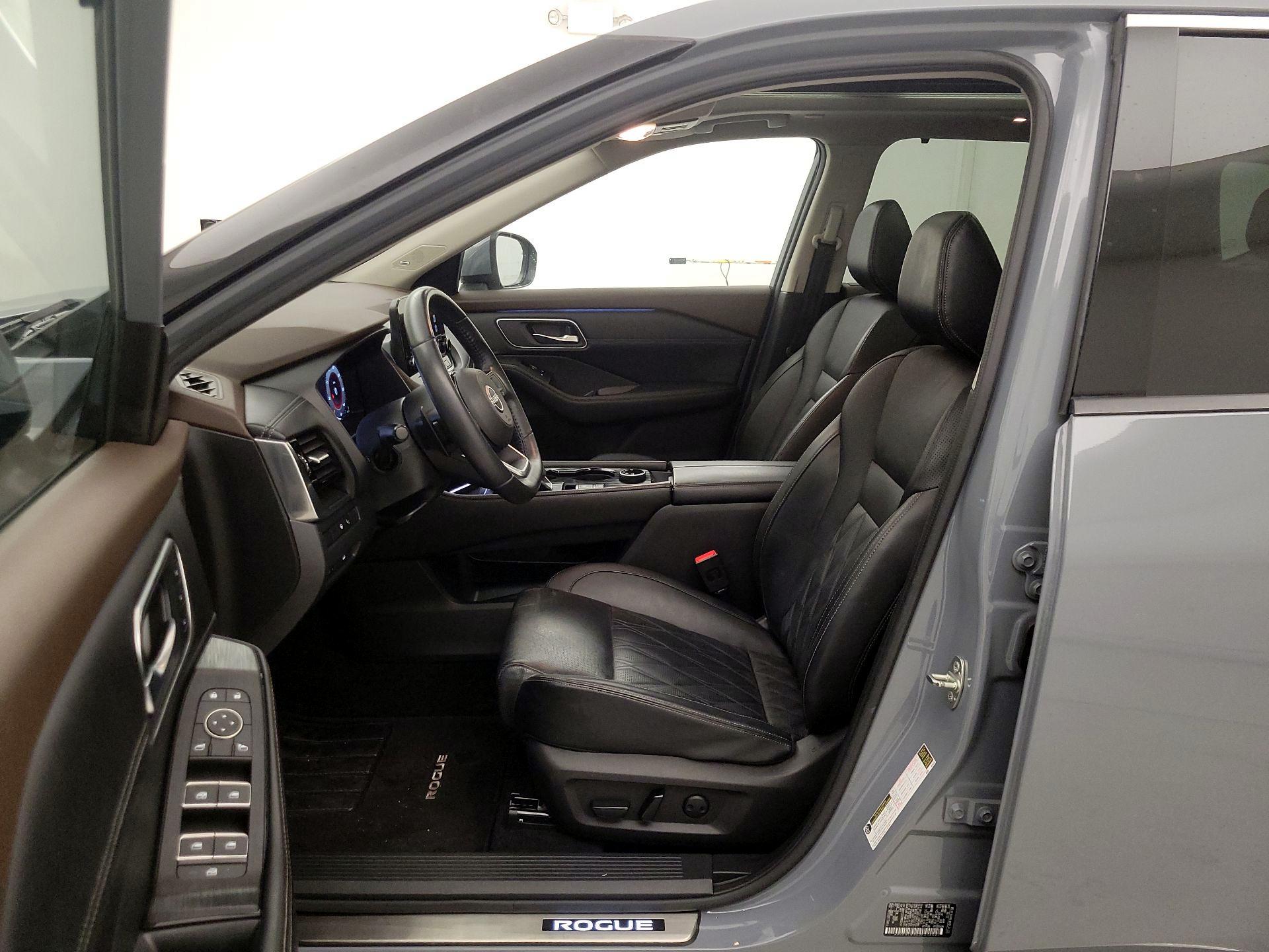 Thumbnail: 2023 Nissan Rogue - 11