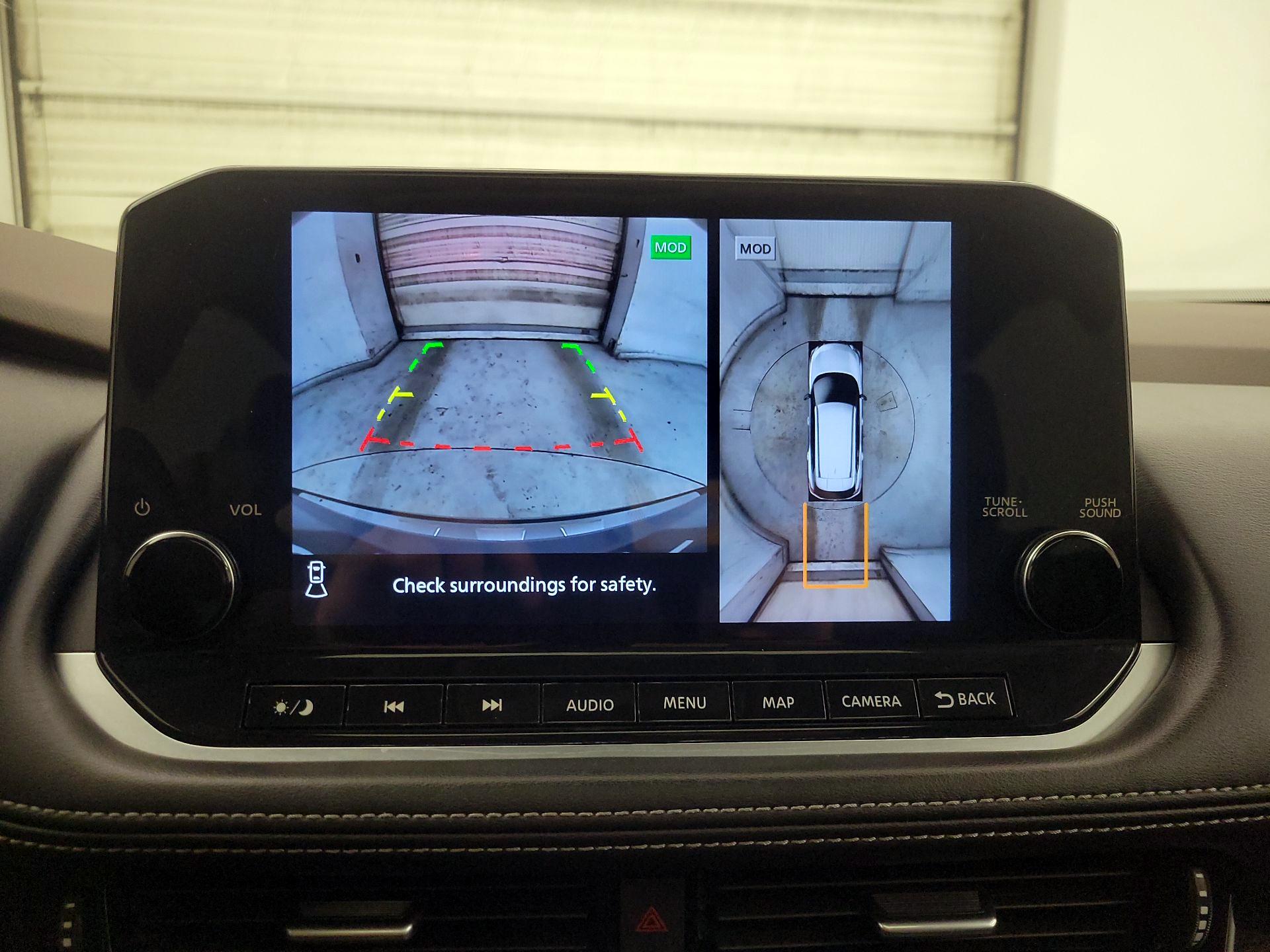 Thumbnail: 2023 Nissan Rogue - 15