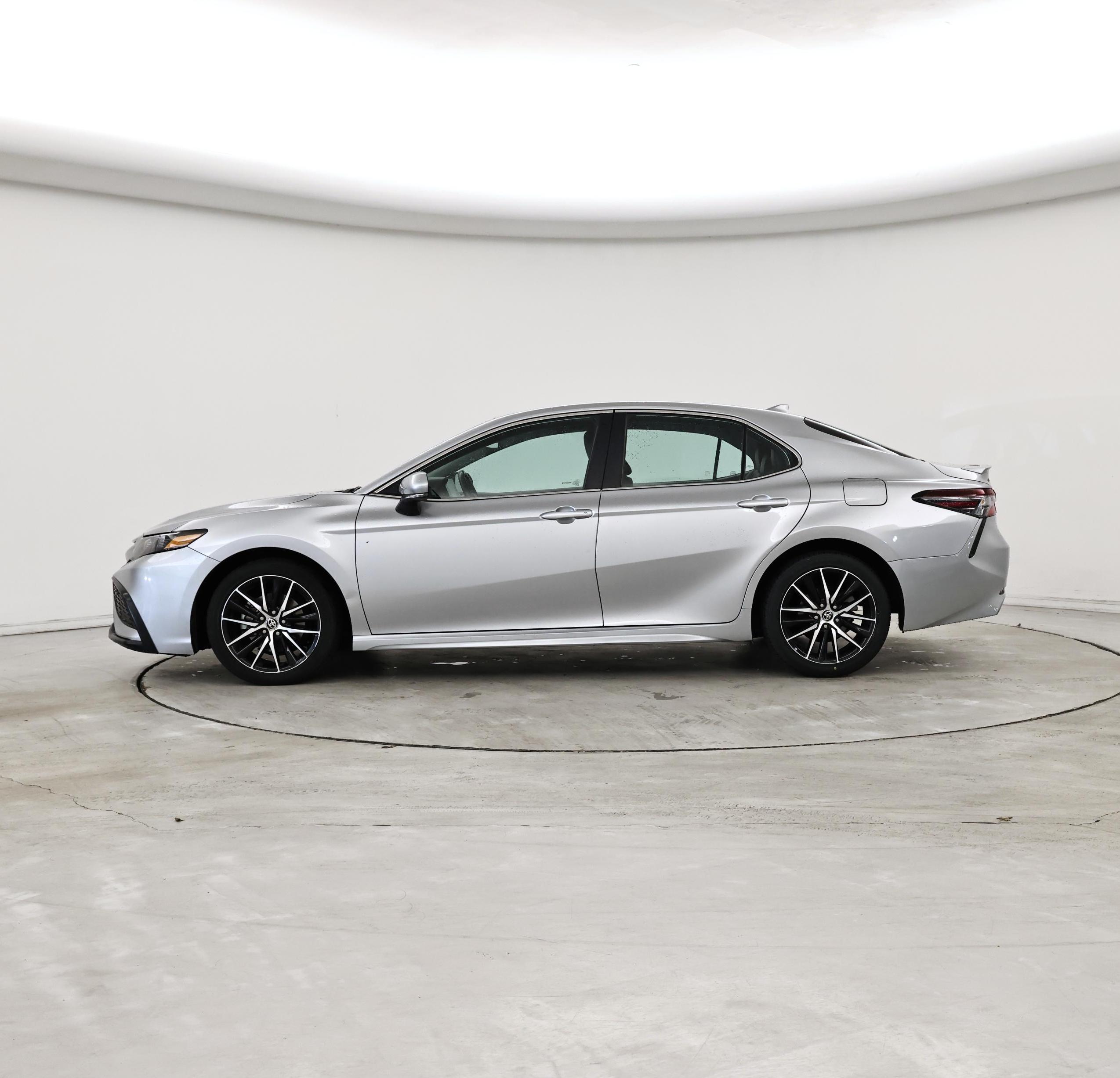 Thumbnail: 2023 Toyota Camry - 3