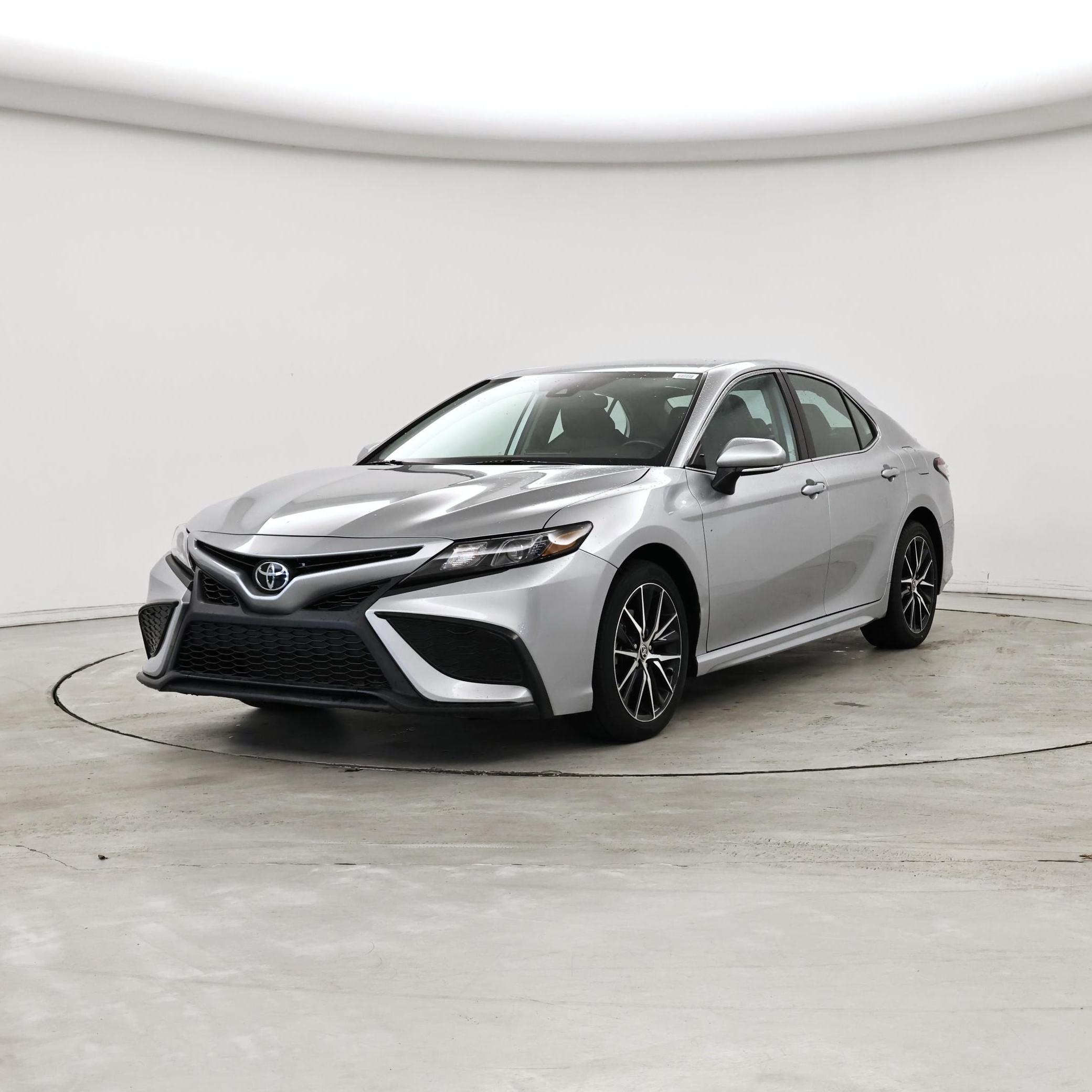 Thumbnail: 2023 Toyota Camry - 4