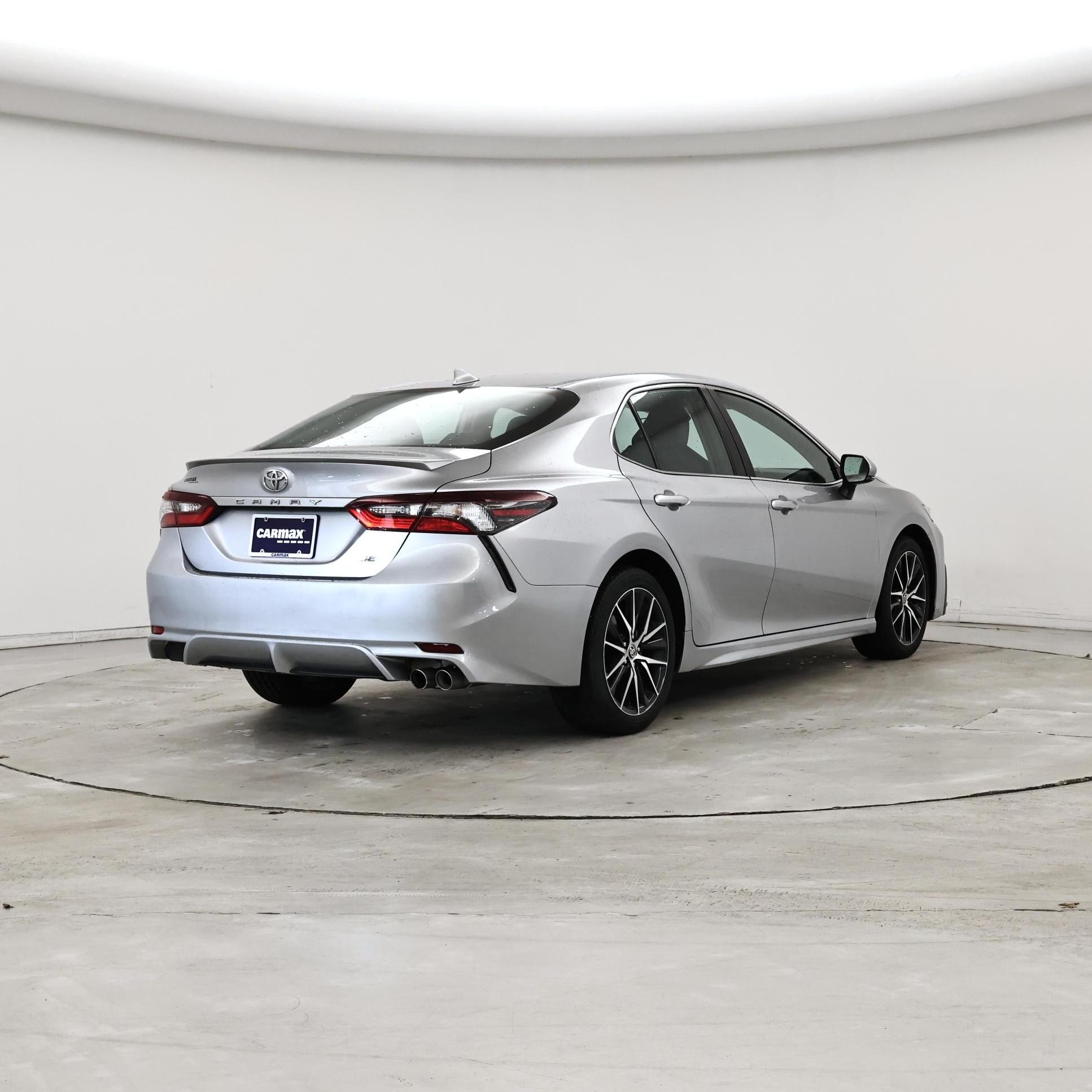 Thumbnail: 2023 Toyota Camry - 8