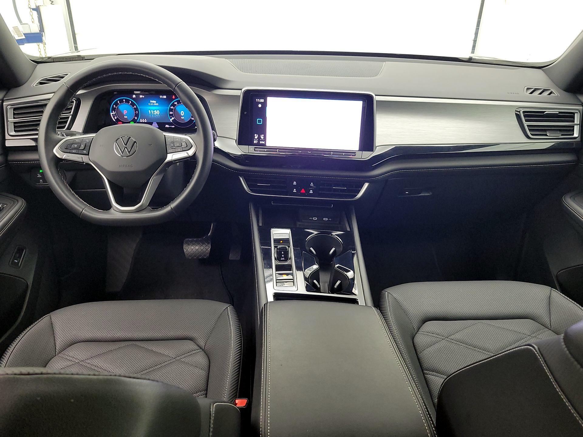 Thumbnail: 2024 Volkswagen Atlas - 9