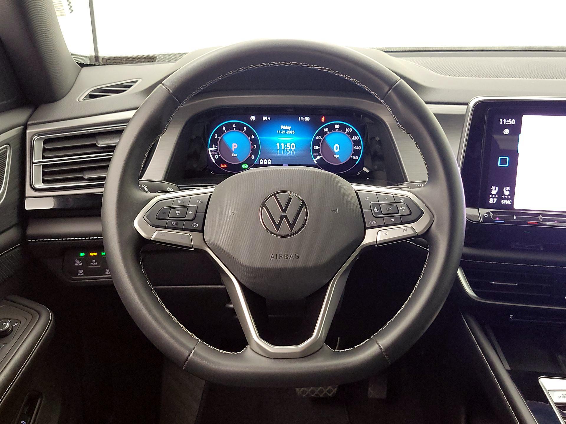 Thumbnail: 2024 Volkswagen Atlas - 10