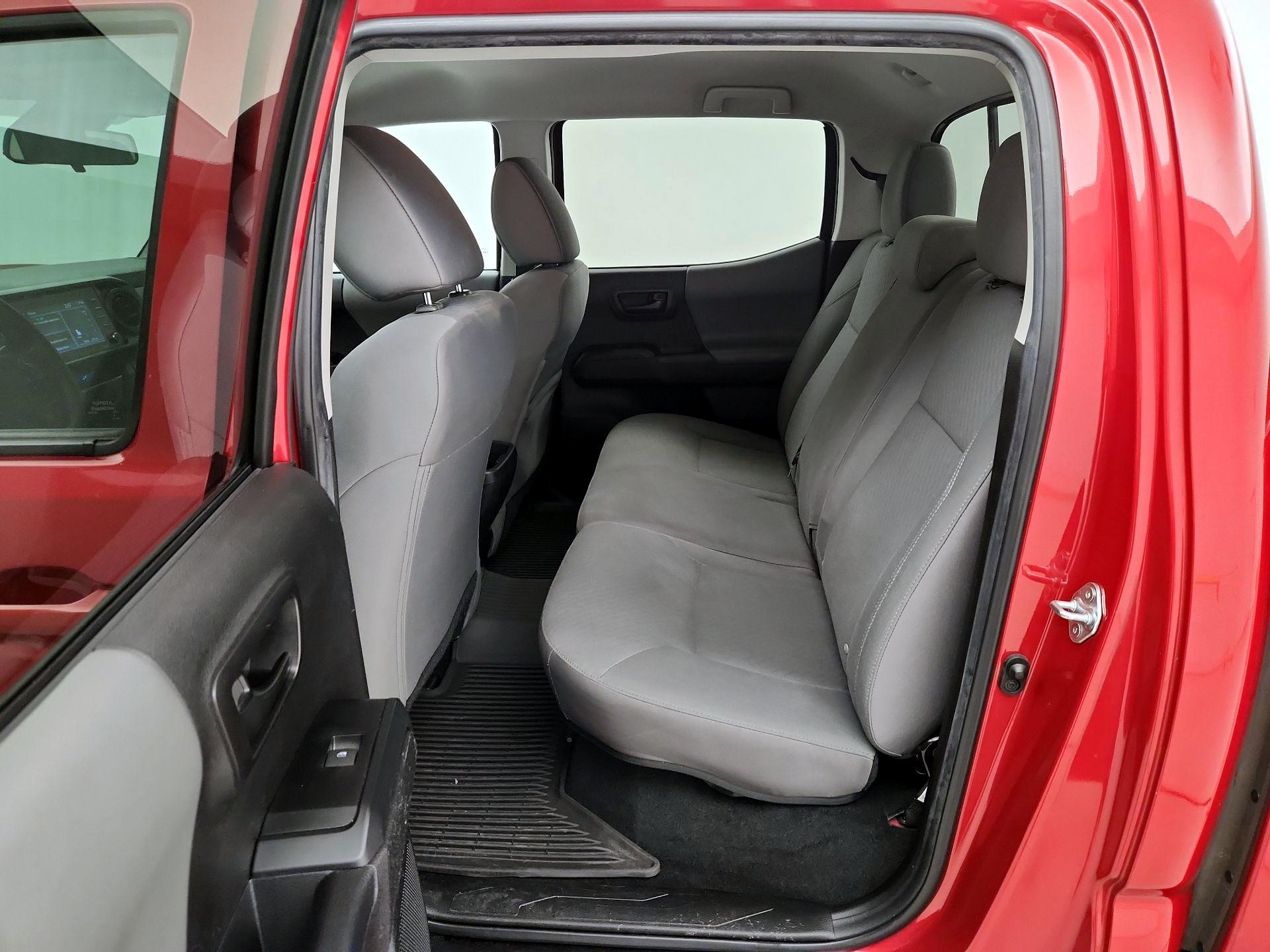 Thumbnail: 2023 Toyota Tacoma - 19