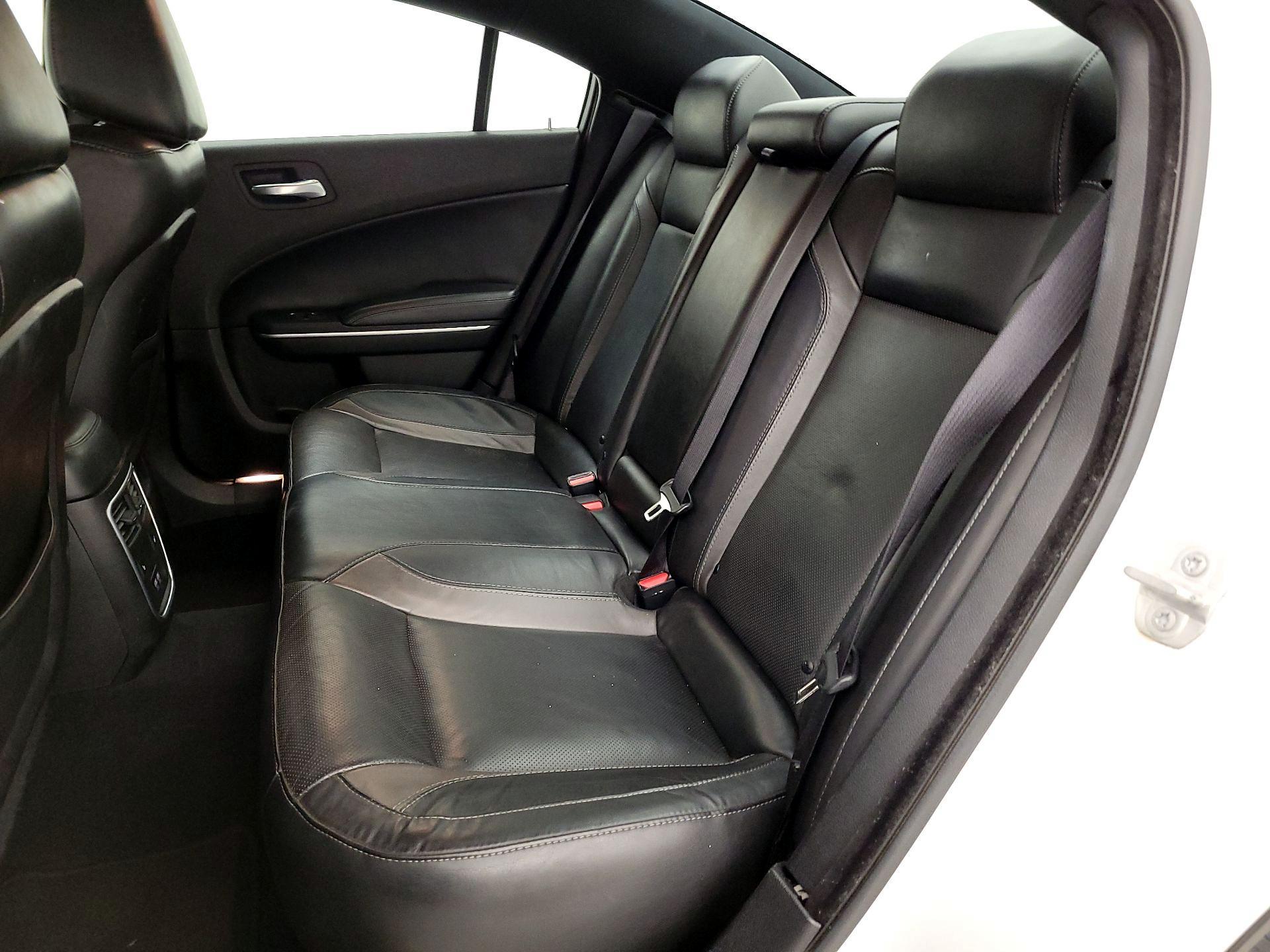 Thumbnail: 2022 Dodge Charger - 18