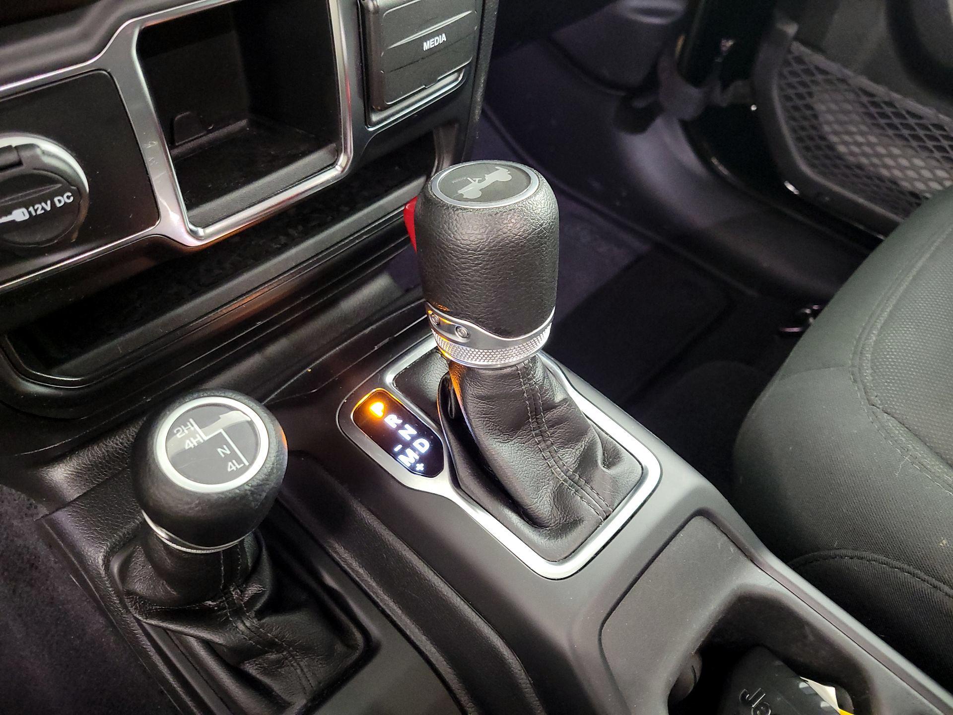 Thumbnail: 2023 Jeep Wrangler - 17