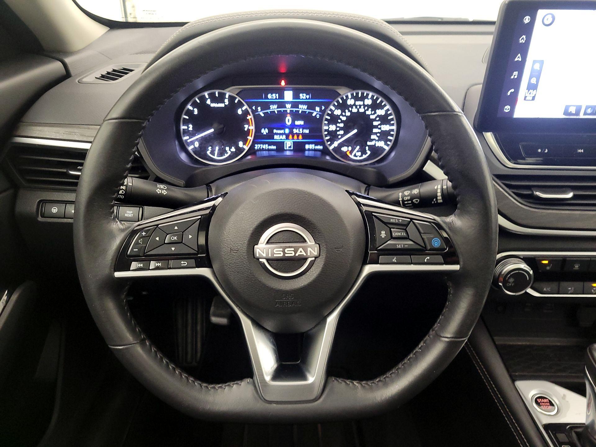 Thumbnail: 2023 Nissan Altima - 10