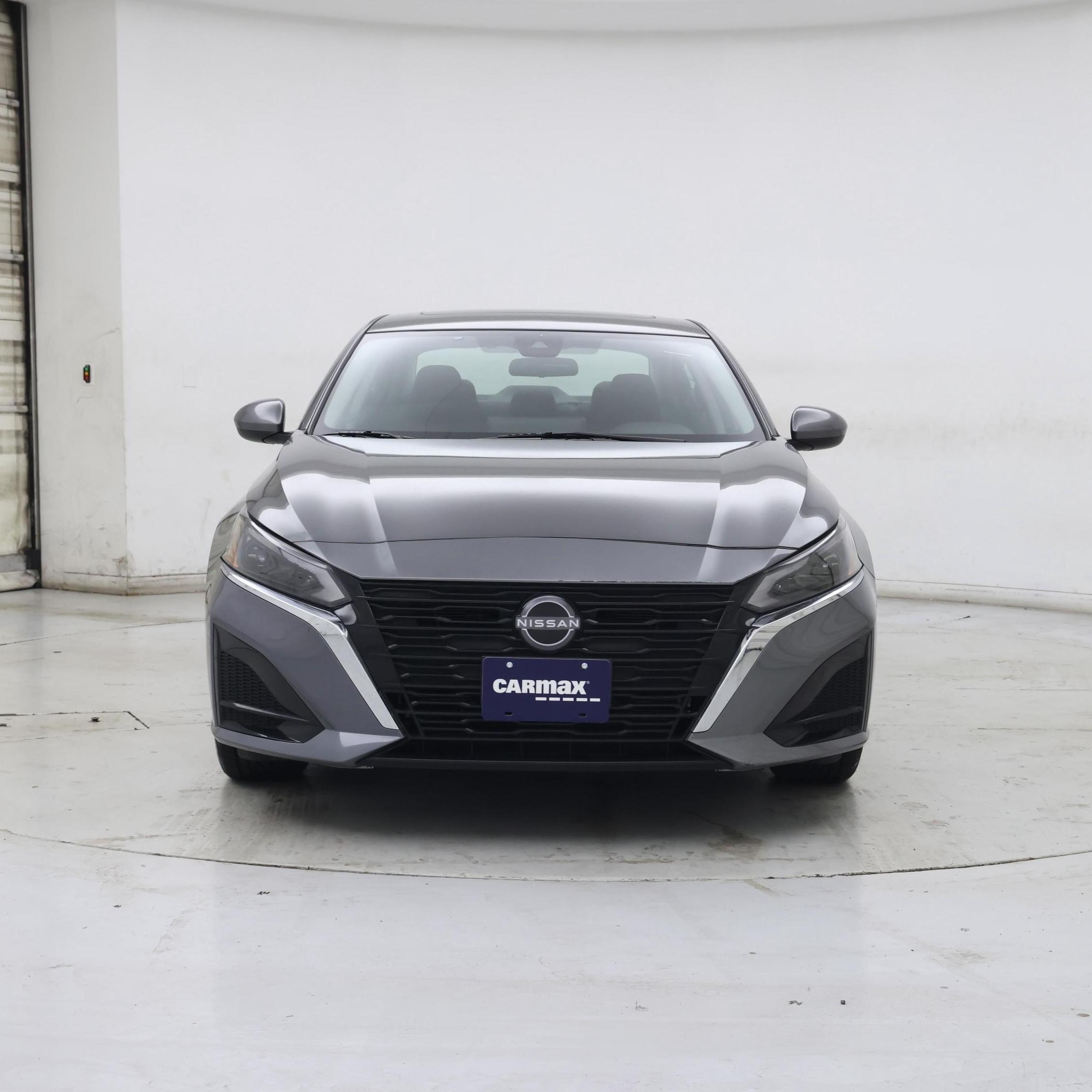 Thumbnail: 2023 Nissan Altima - 5