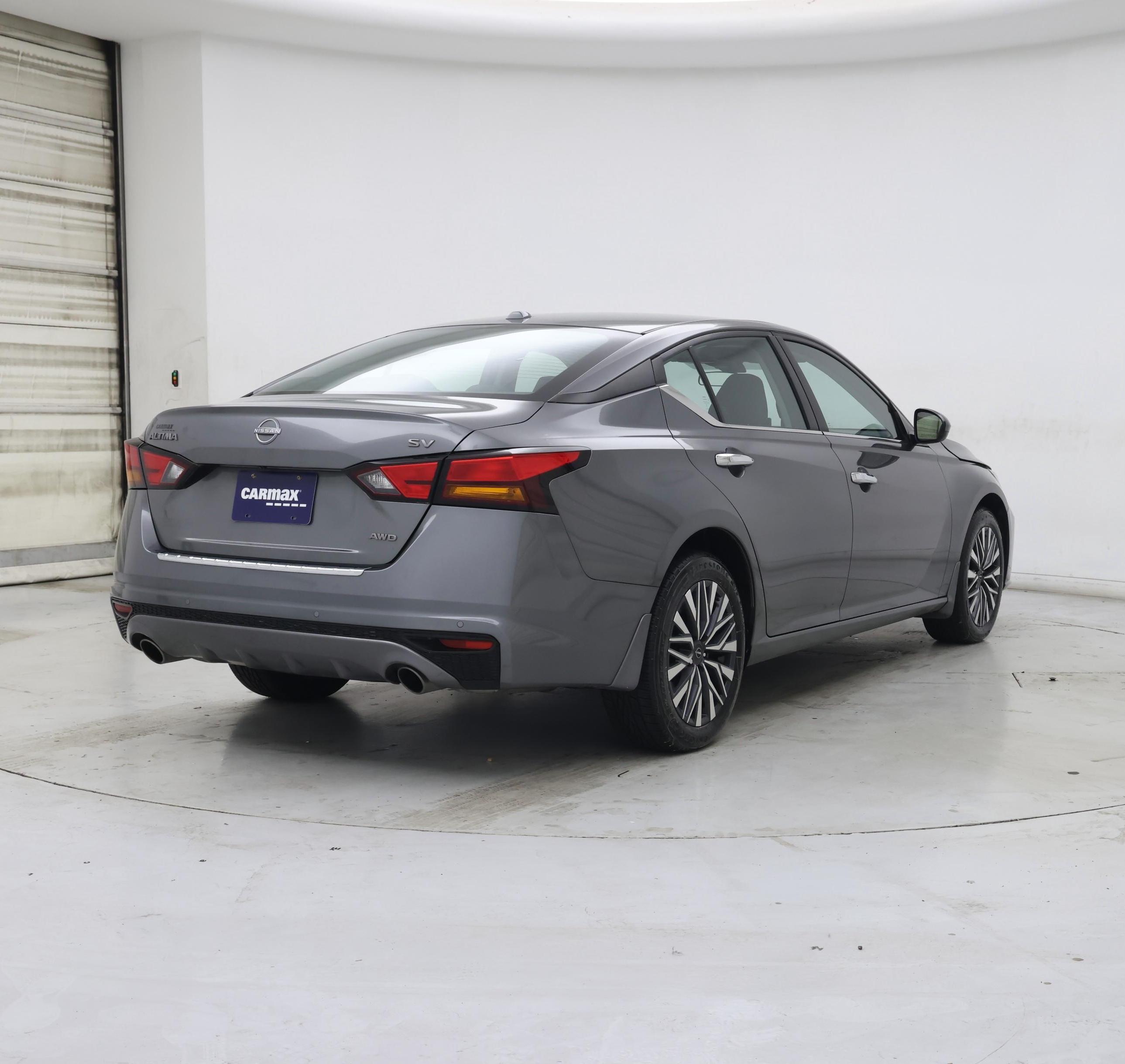 Thumbnail: 2023 Nissan Altima - 8