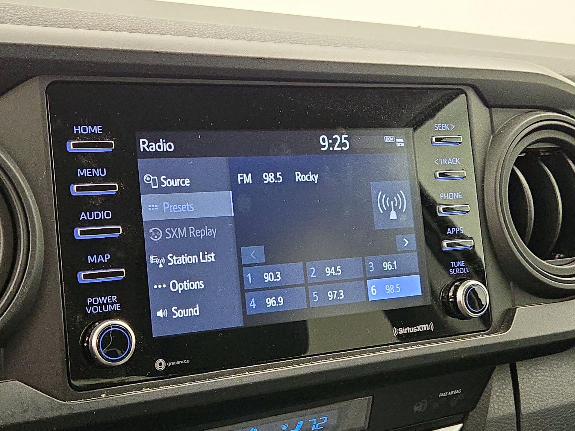 Thumbnail: 2023 Toyota Tacoma - 15