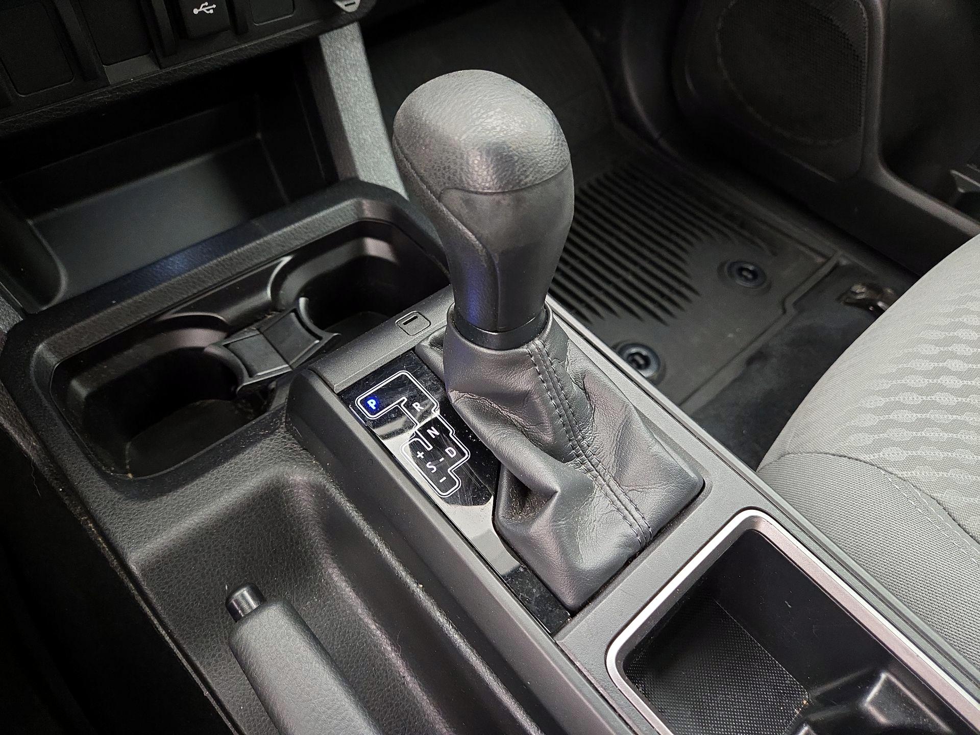 Thumbnail: 2023 Toyota Tacoma - 17