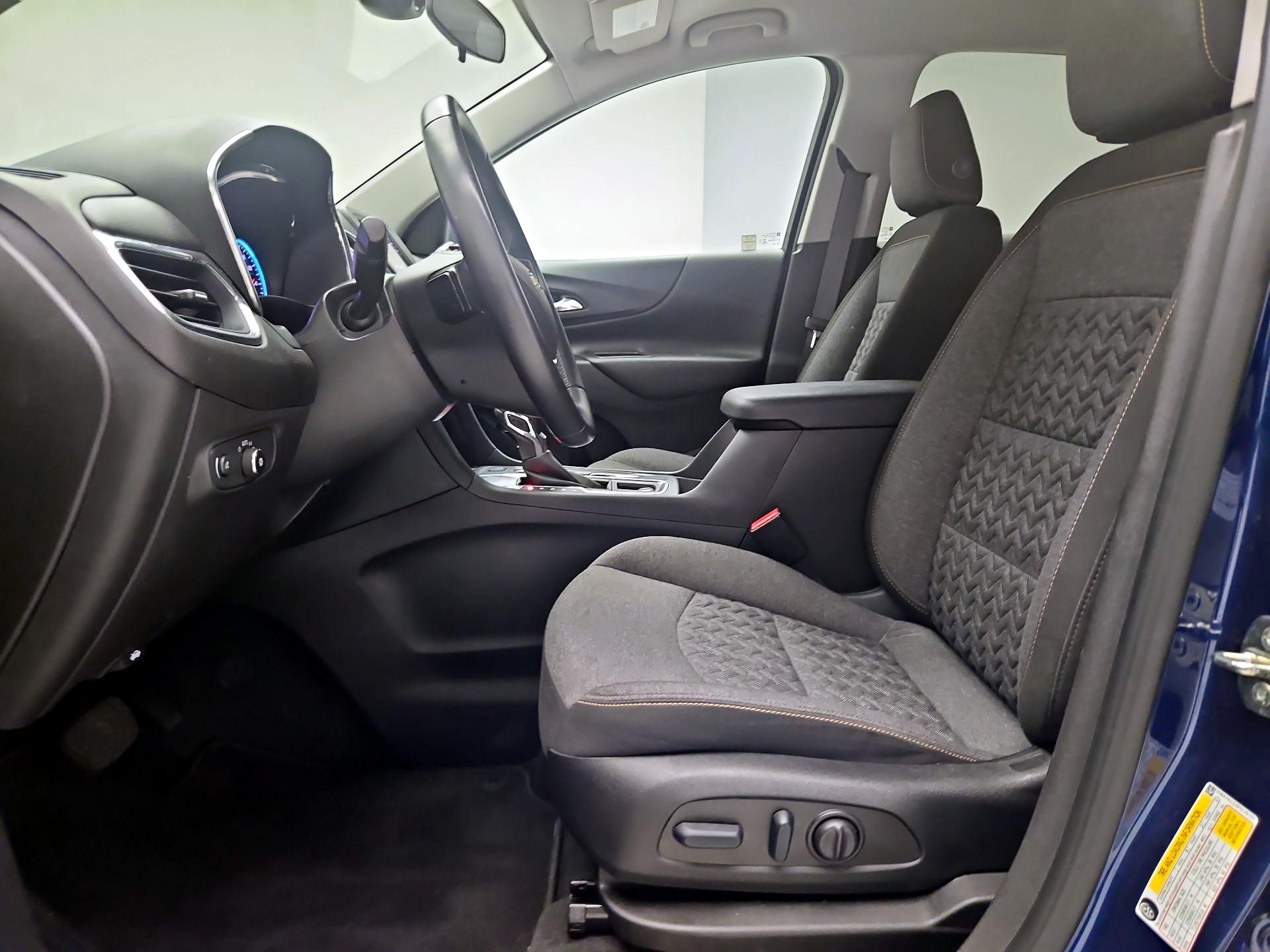 Thumbnail: 2023 Chevrolet Equinox - 11