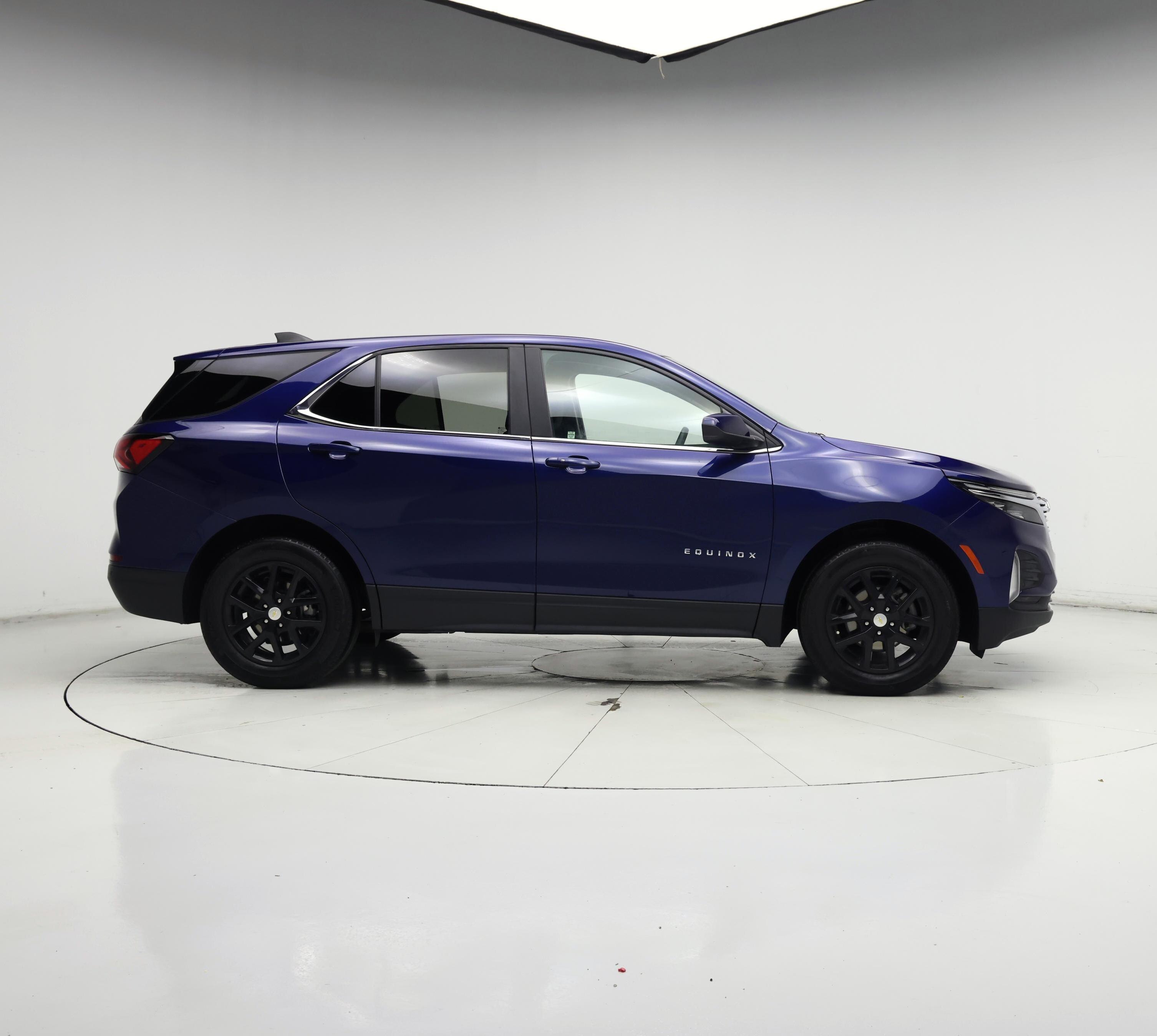 Thumbnail: 2023 Chevrolet Equinox - 7