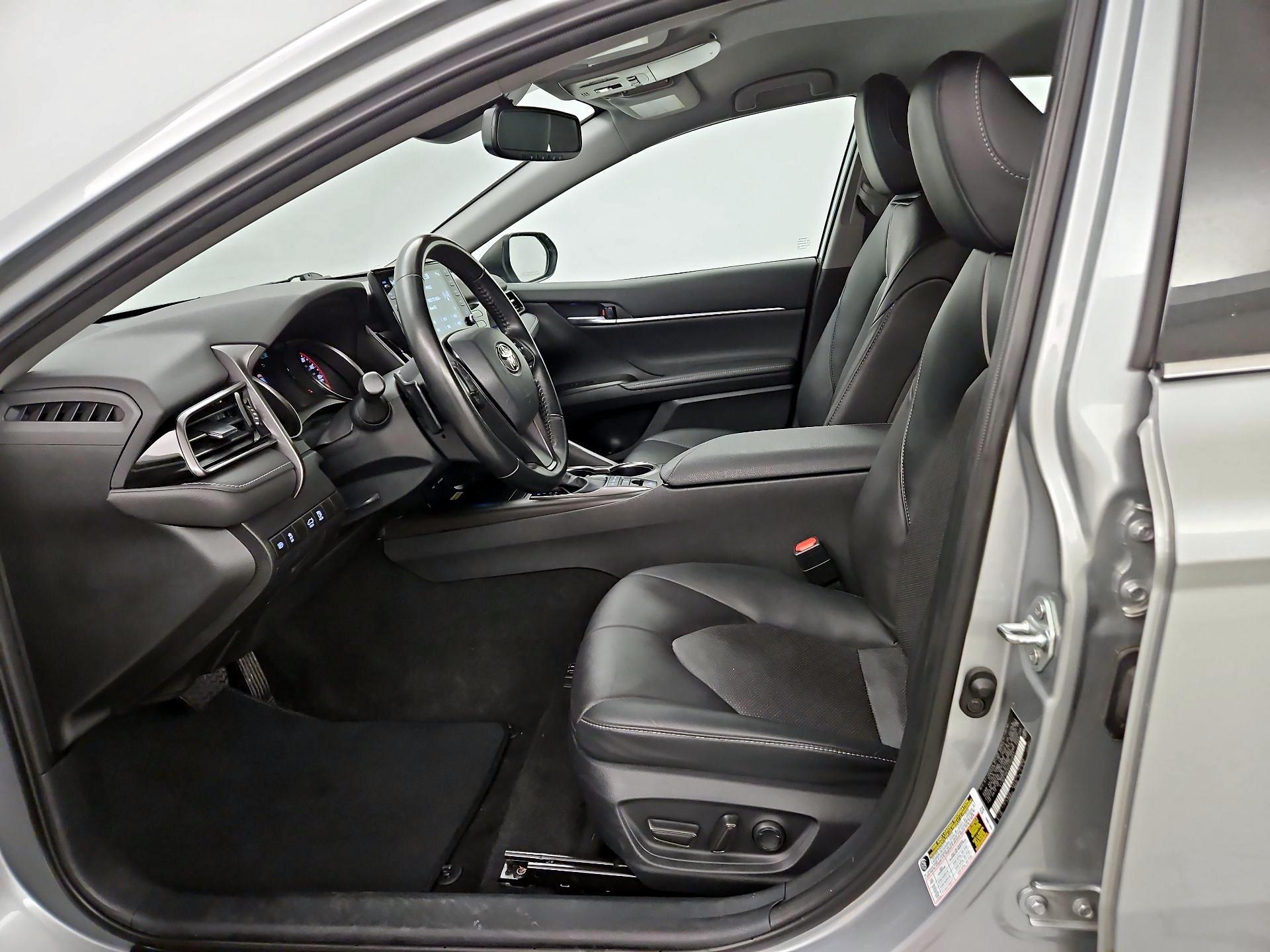 Thumbnail: 2023 Toyota Camry - 11