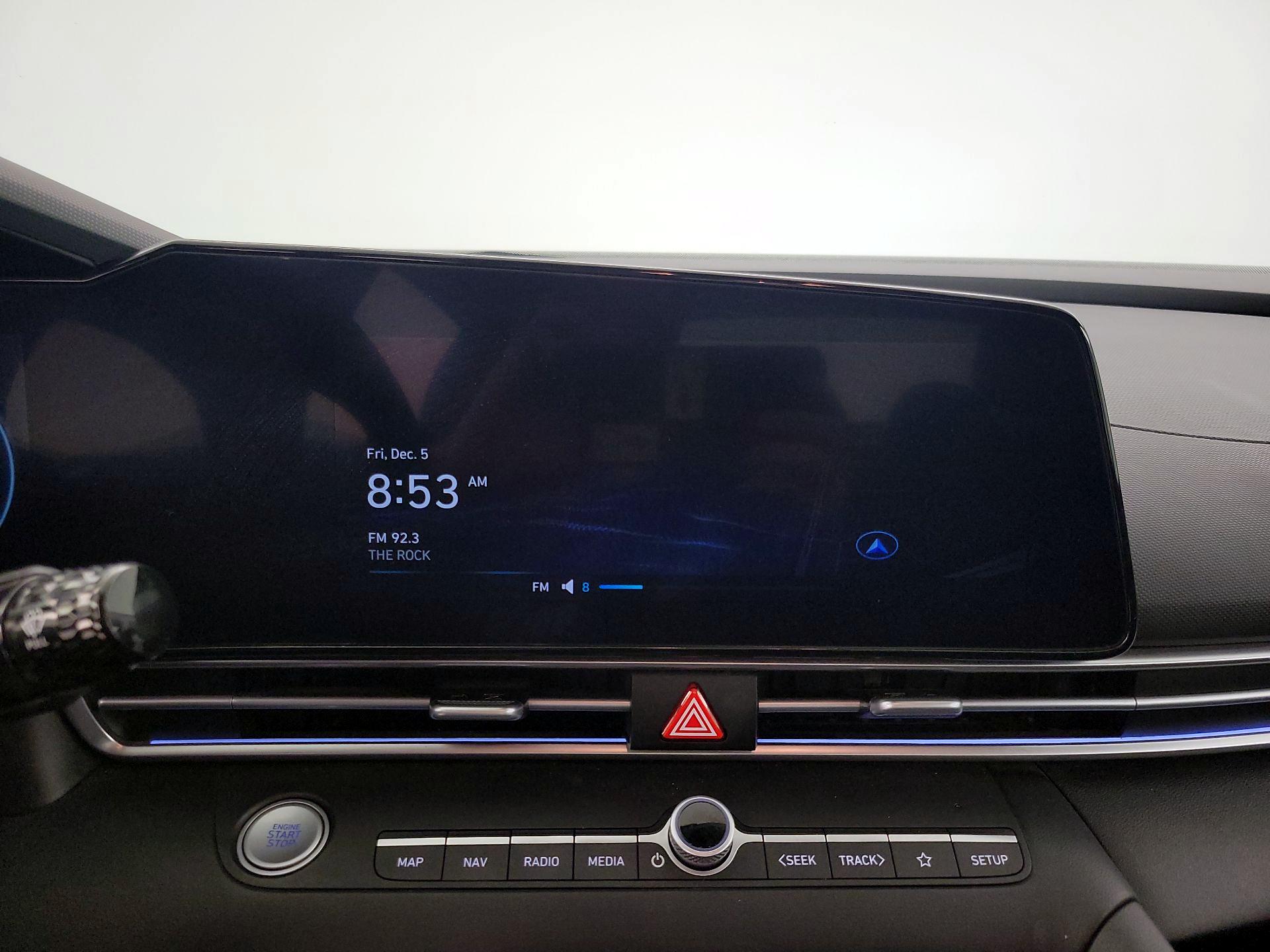 Thumbnail: 2024 Hyundai Elantra - 16