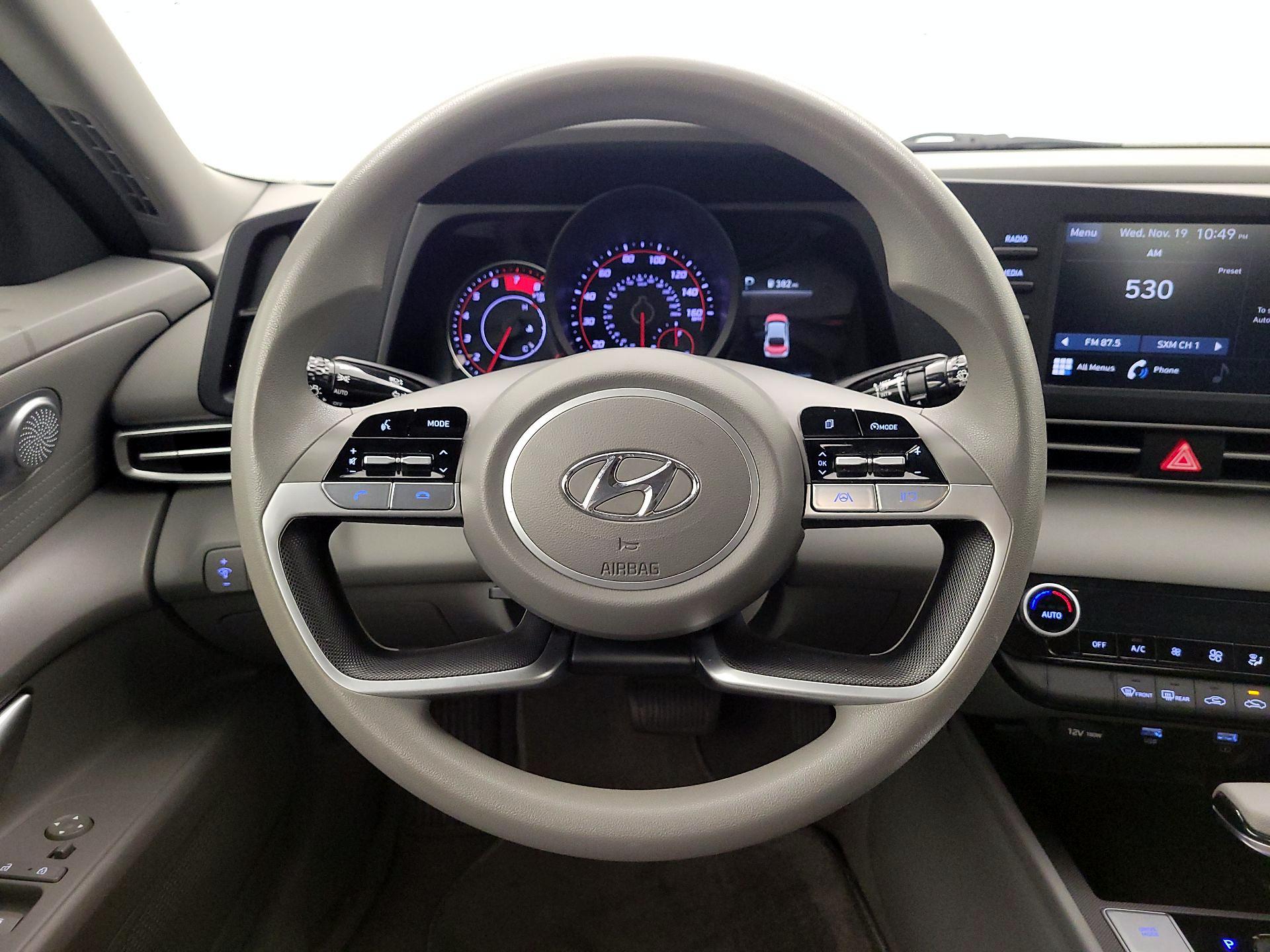 Thumbnail: 2023 Hyundai Elantra - 10