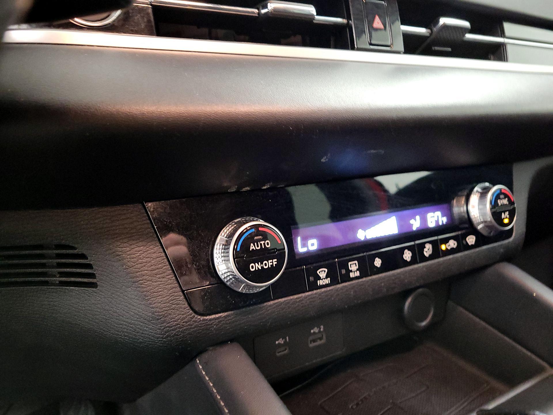 Thumbnail: 2022 Mitsubishi Outlander - 16