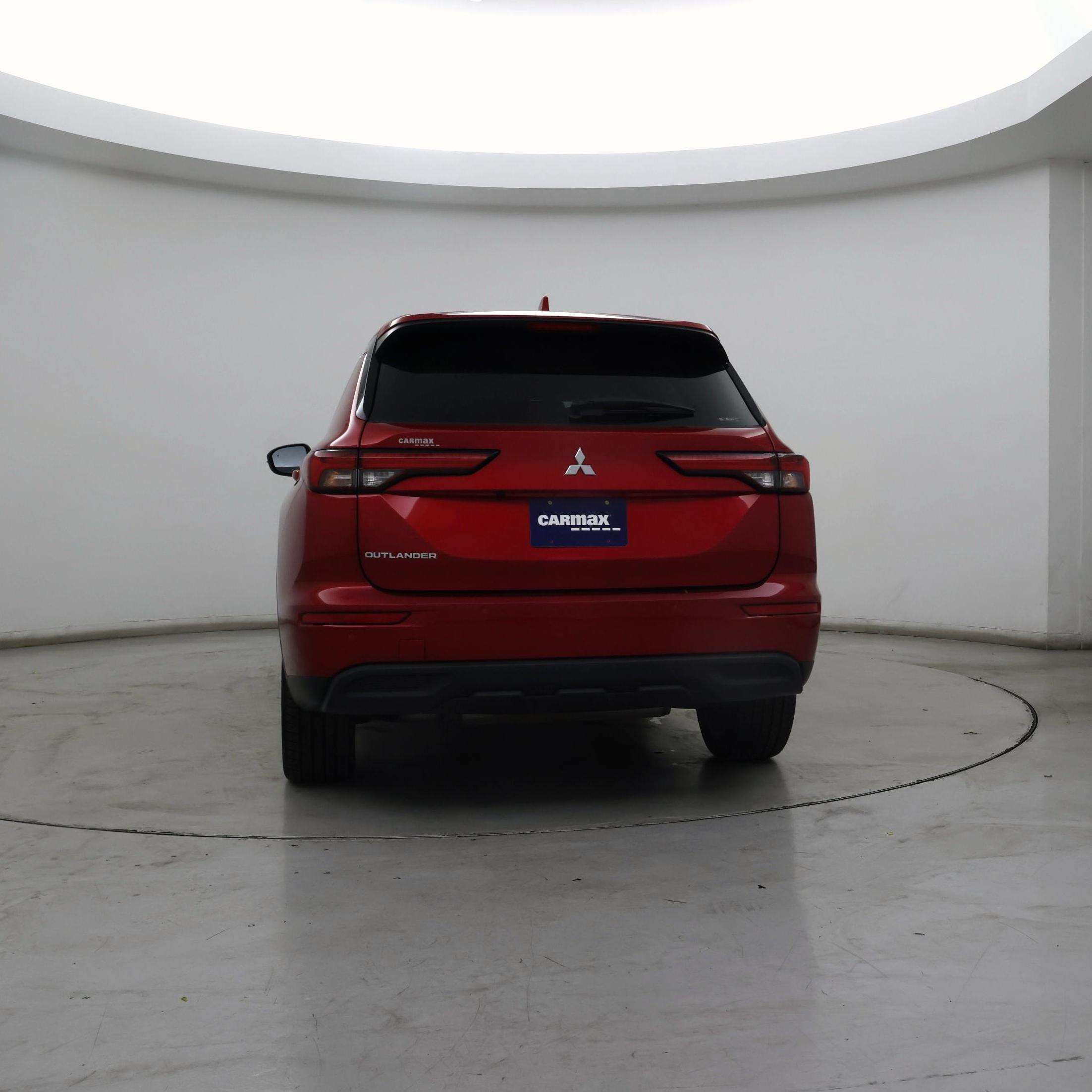 Thumbnail: 2022 Mitsubishi Outlander - 6