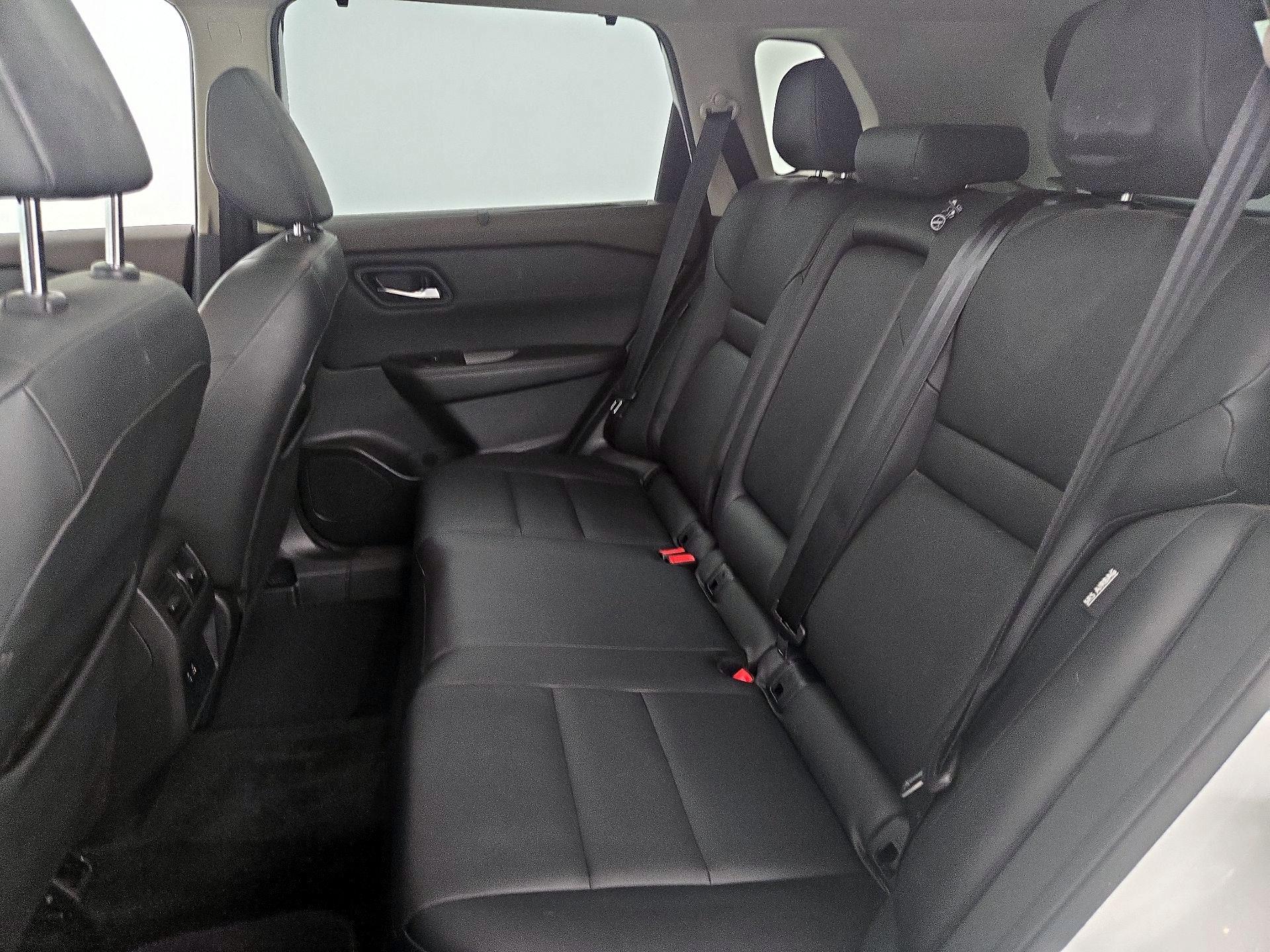 Thumbnail: 2022 Nissan Rogue - 20