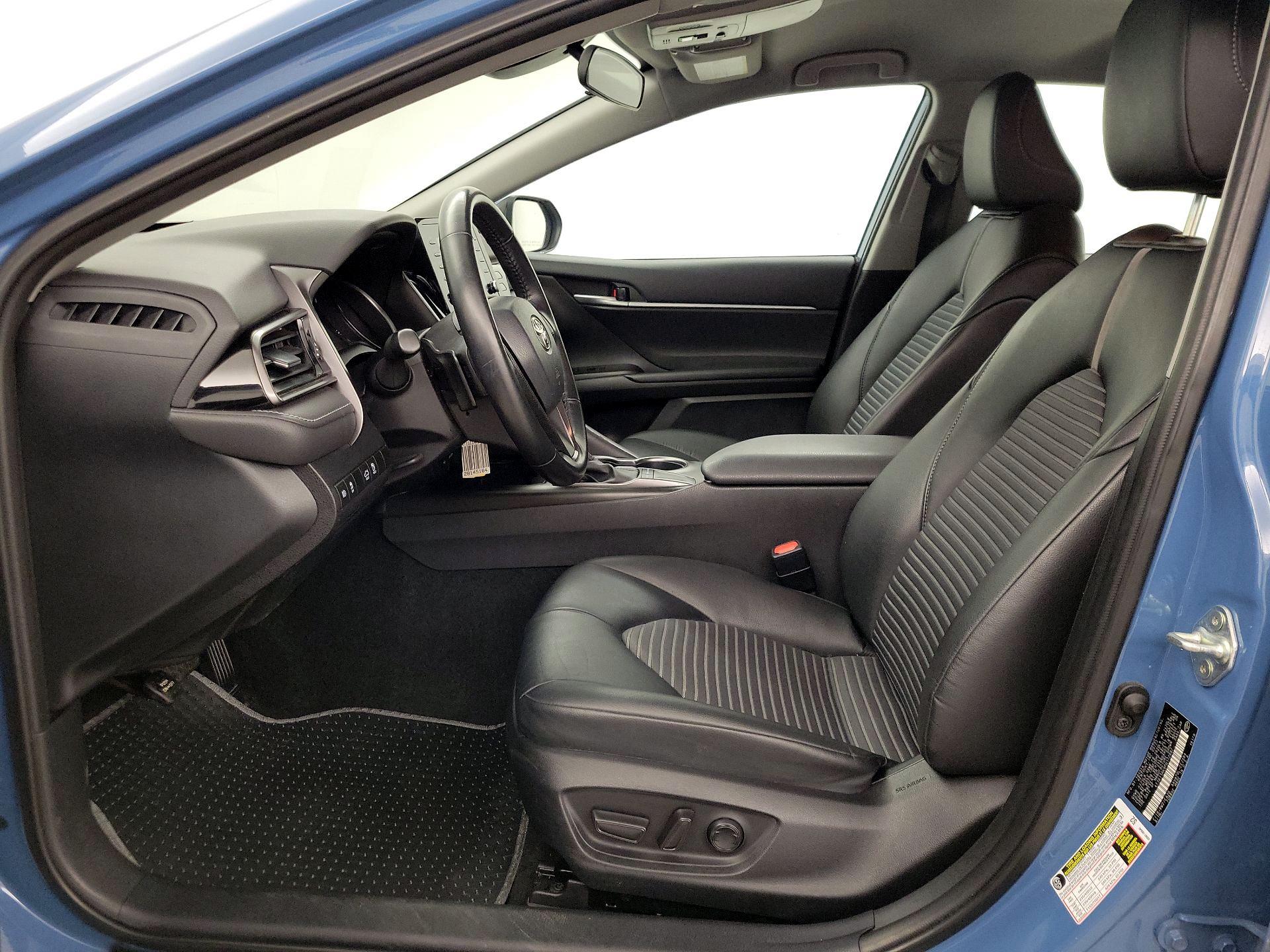 Thumbnail: 2023 Toyota Camry - 11