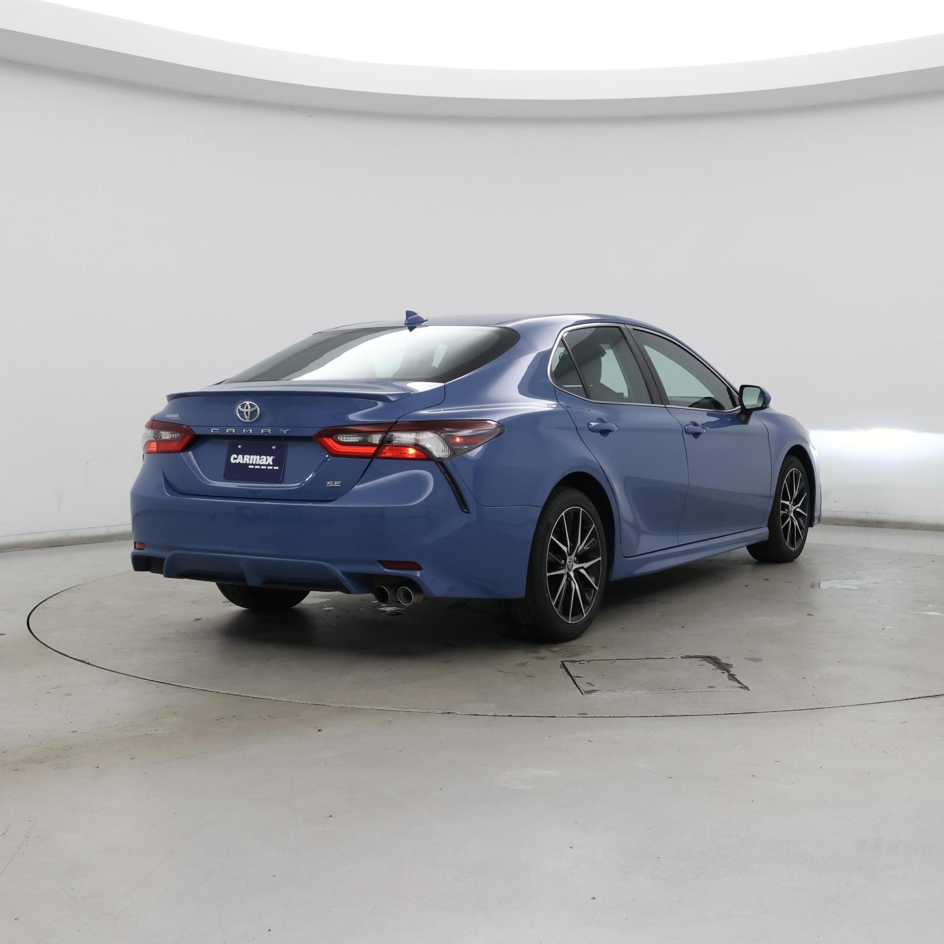 Thumbnail: 2023 Toyota Camry - 8