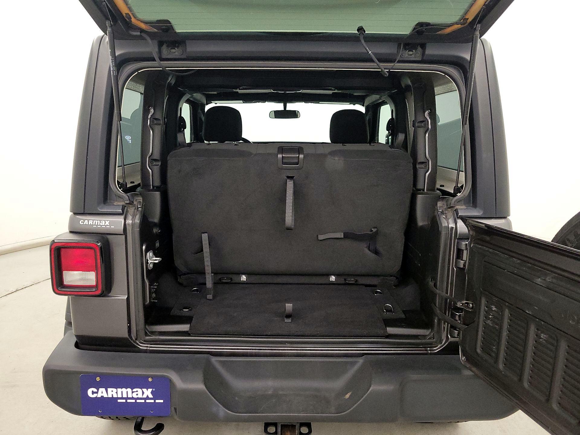 Thumbnail: 2022 Jeep Wrangler - 19