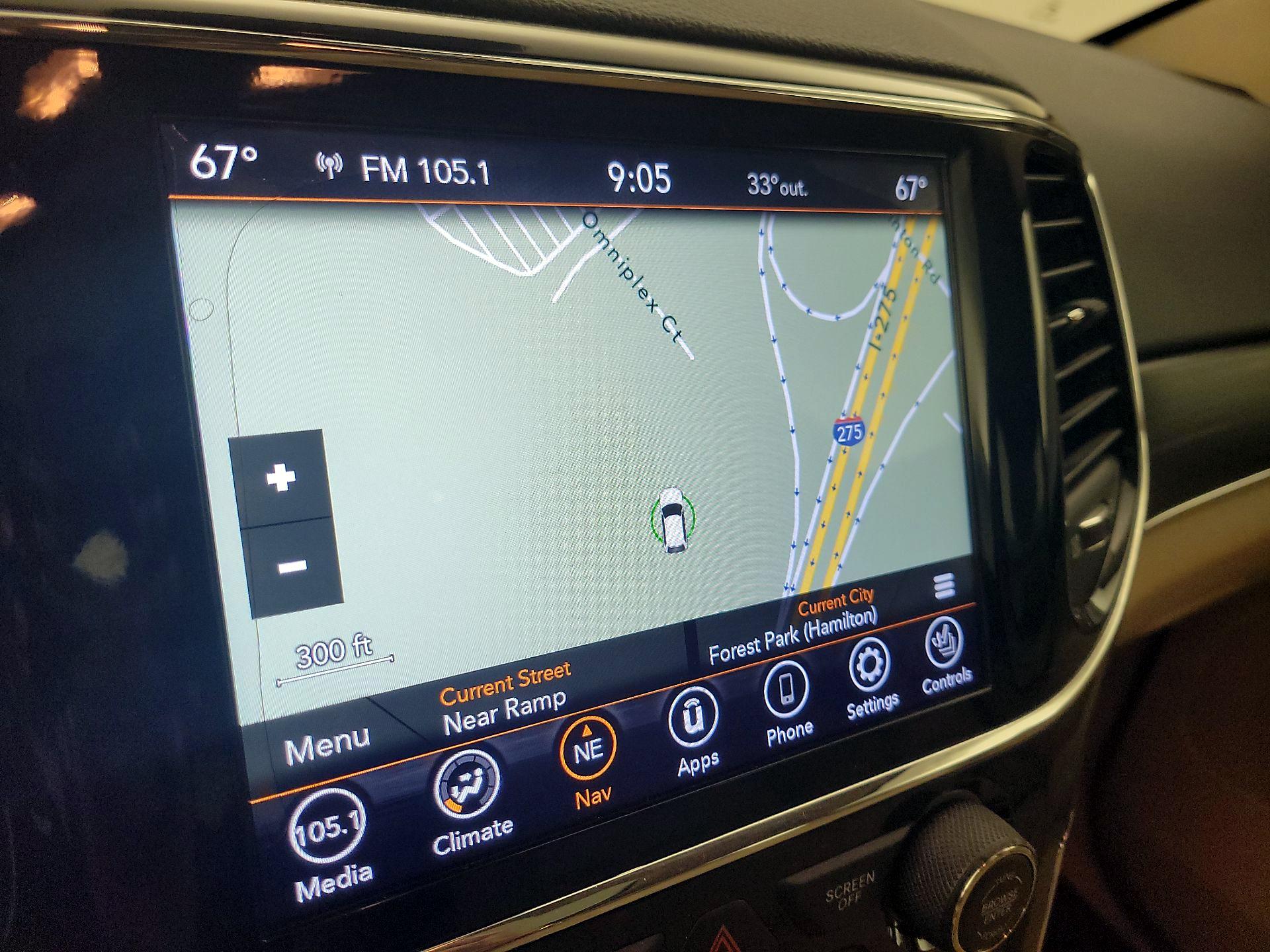 Thumbnail: 2021 Jeep Grand Cherokee - 14