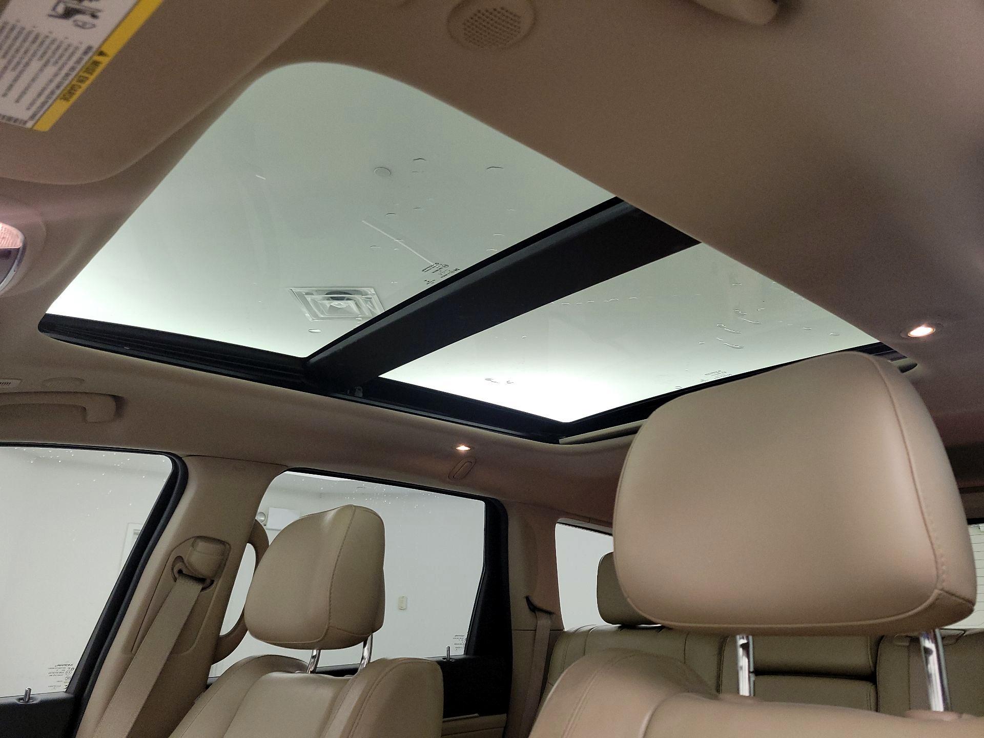 Thumbnail: 2021 Jeep Grand Cherokee - 20