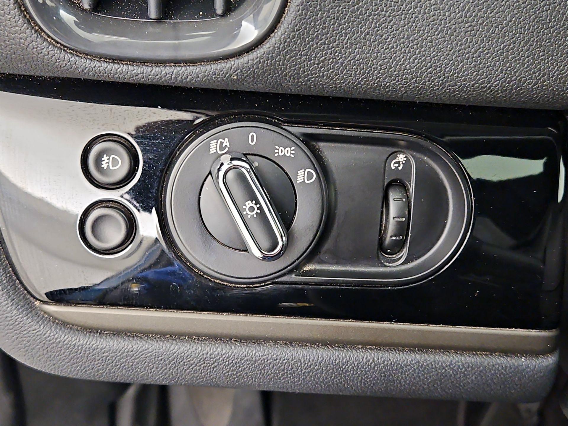 Thumbnail: 2022 MINI Cooper Countryman - 13