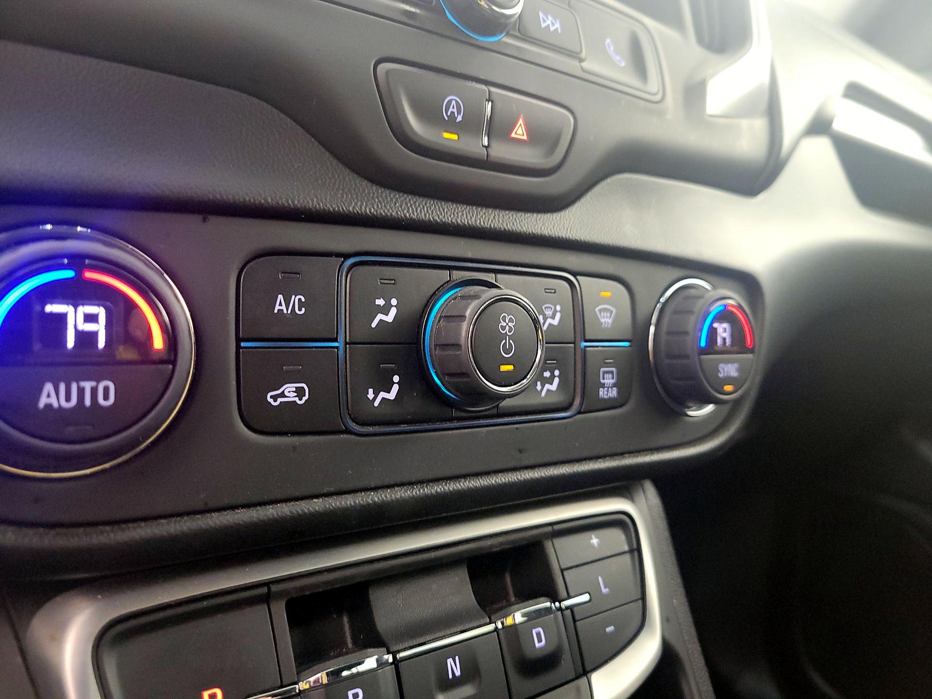 Thumbnail: 2022 GMC Terrain - 16