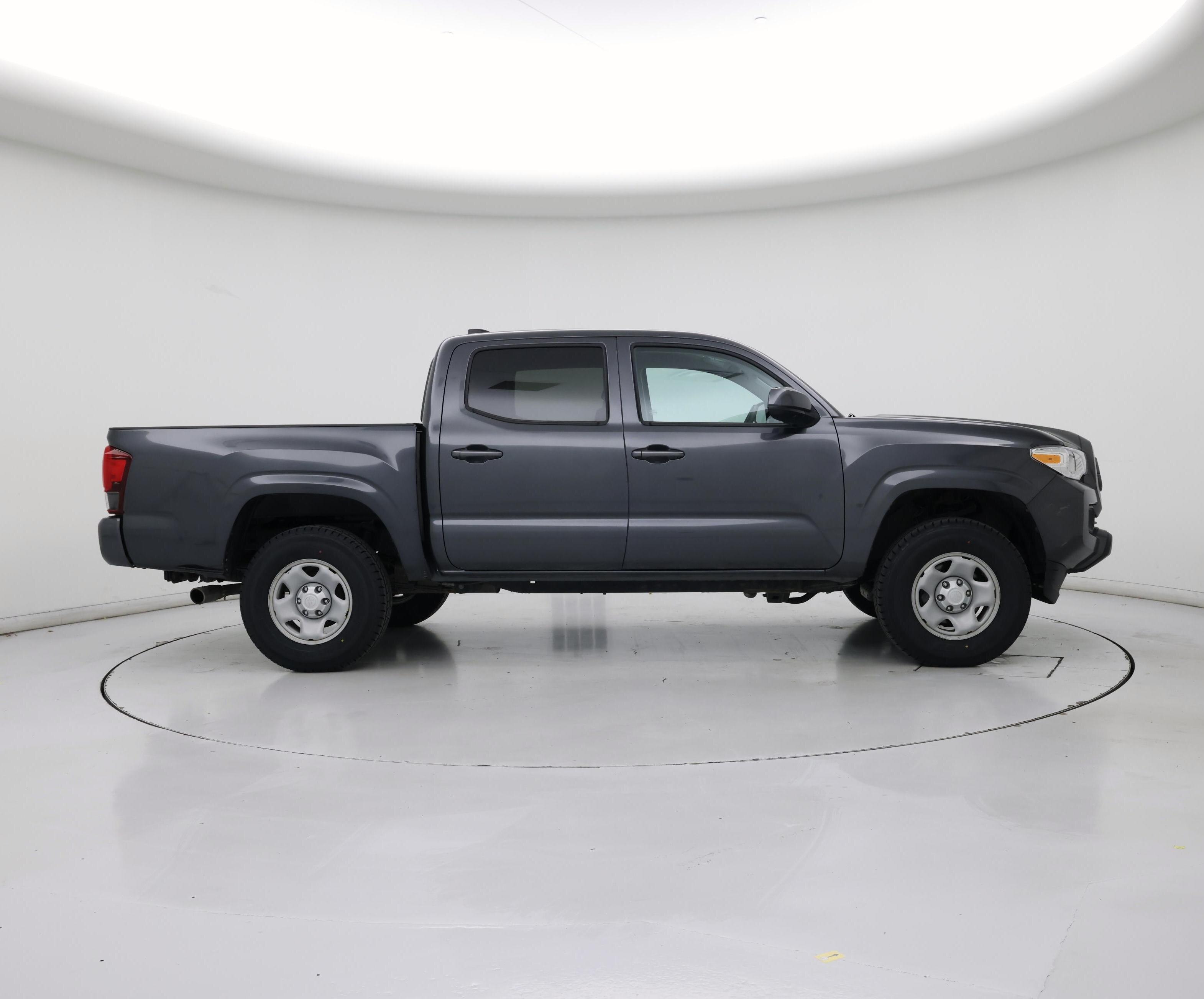 Thumbnail: 2022 Toyota Tacoma - 7