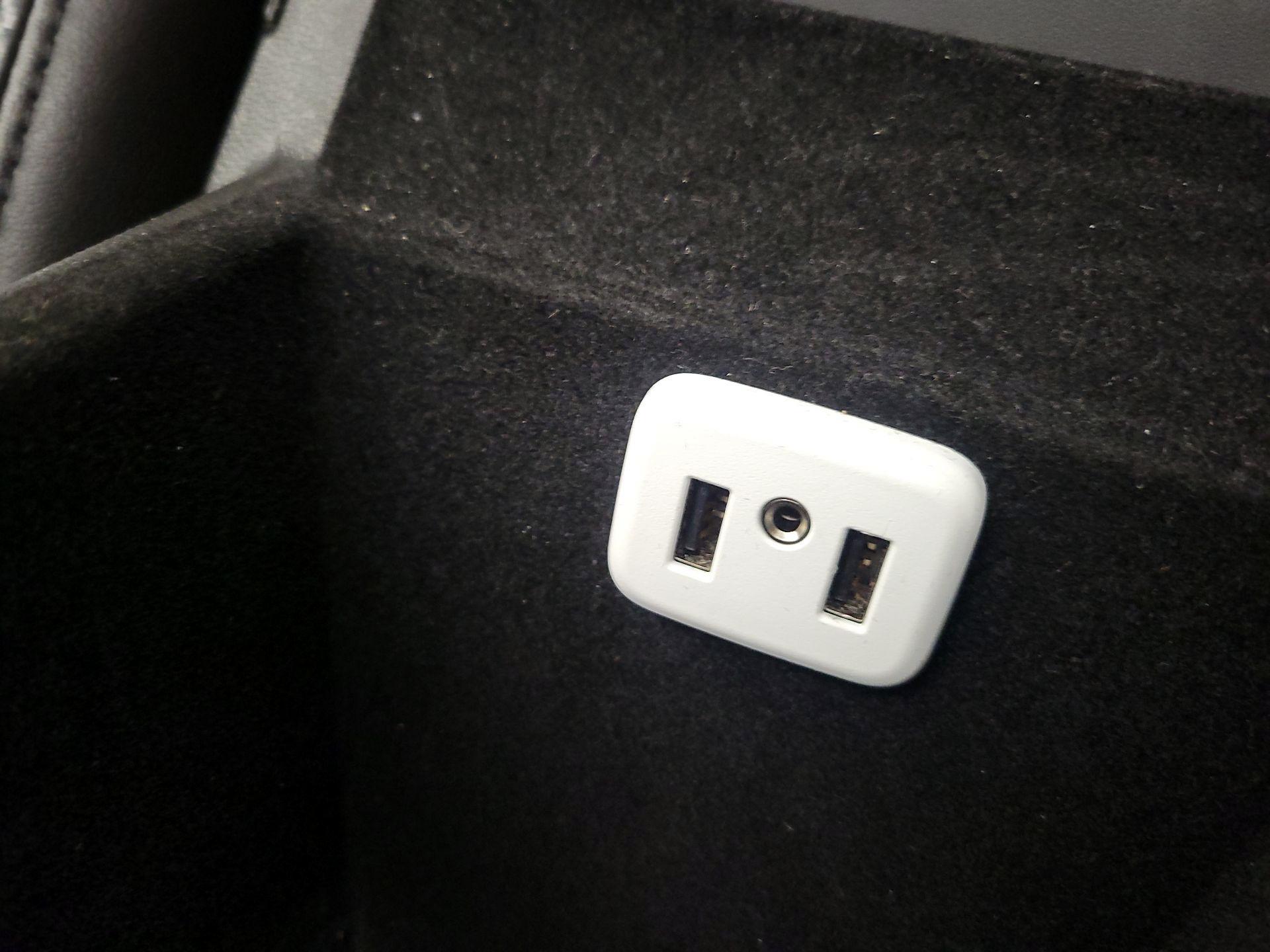 Thumbnail: 2018 Cadillac XT5 - 18