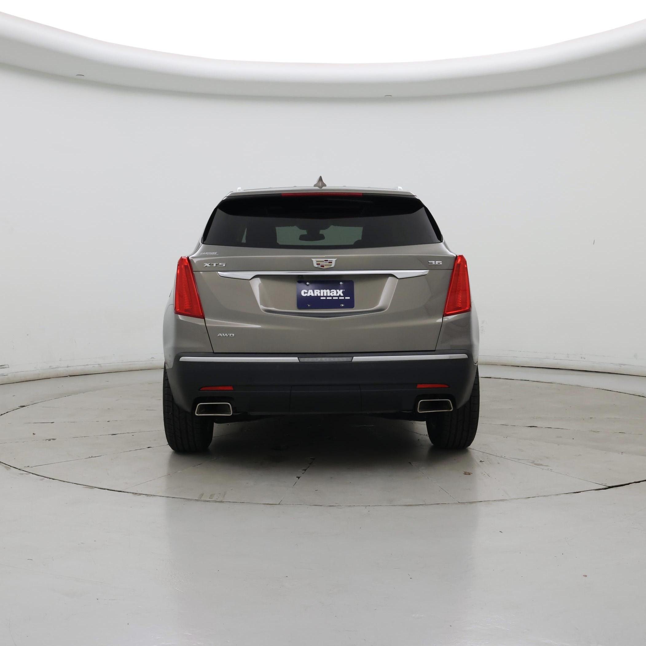 Thumbnail: 2018 Cadillac XT5 - 6