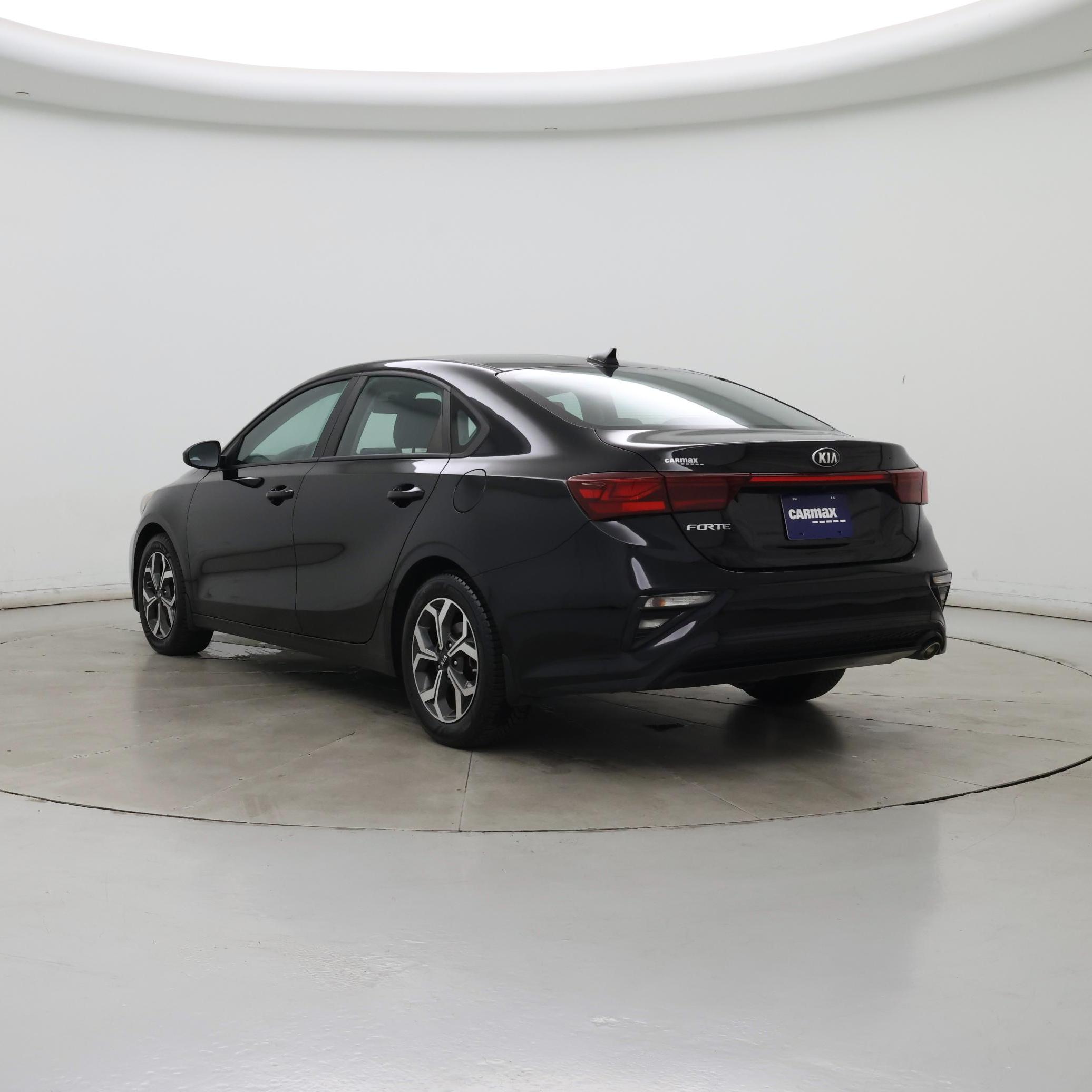 Thumbnail: 2021 Kia Forte - 2