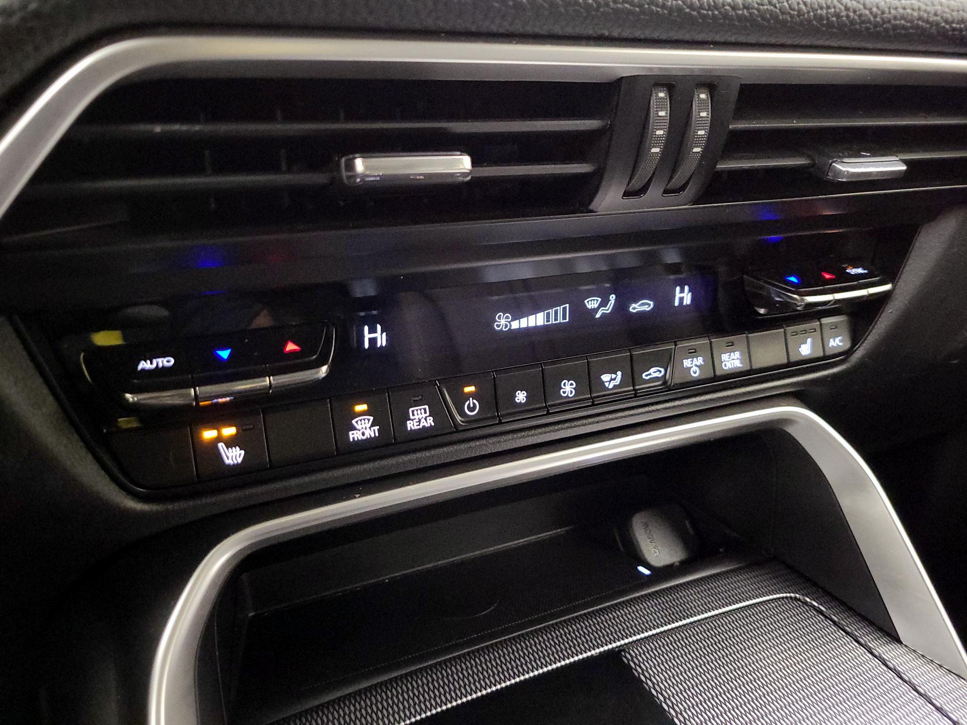 Thumbnail: 2024 Mazda CX-90 - 16