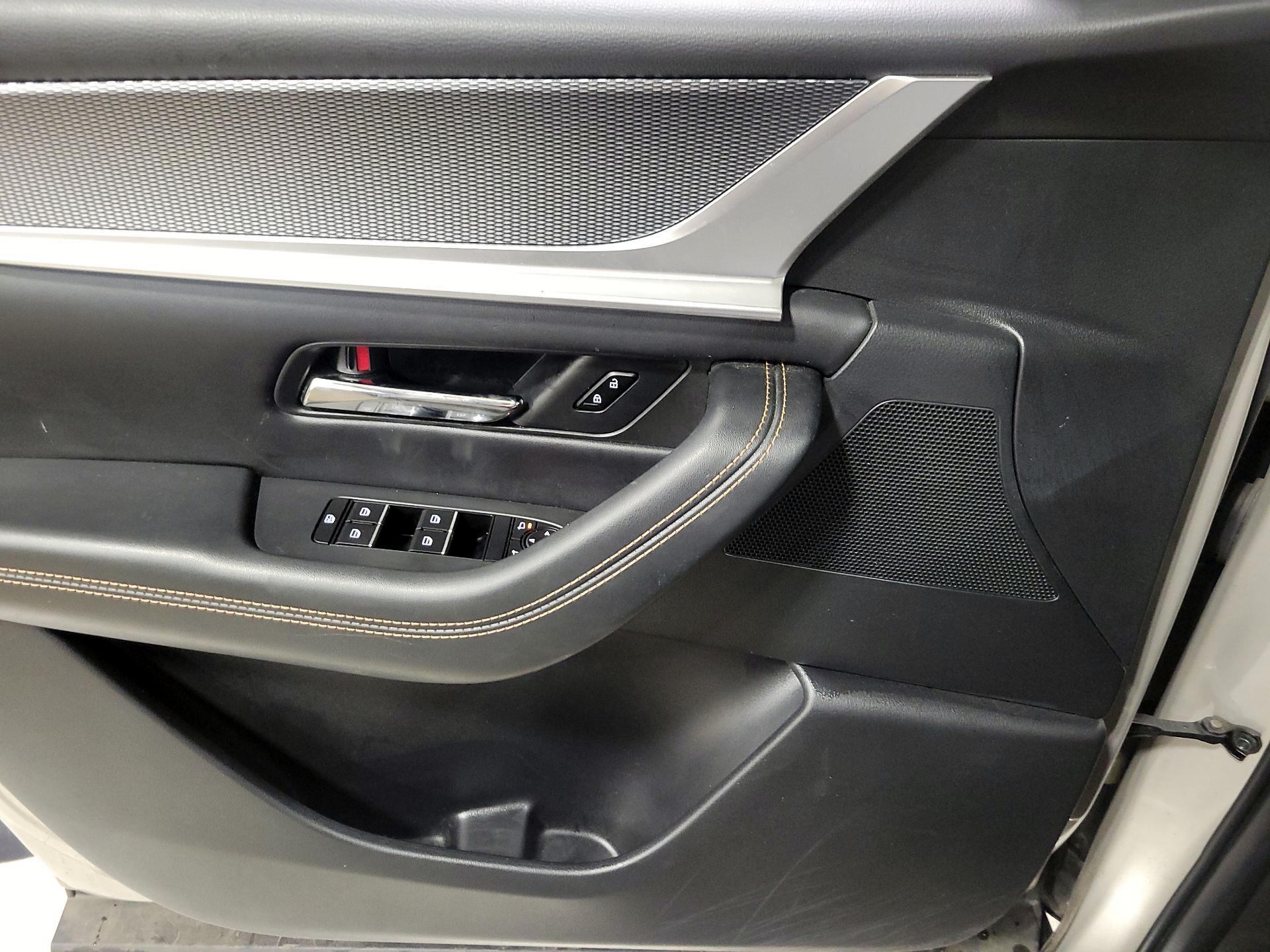 Thumbnail: 2024 Mazda CX-90 - 12