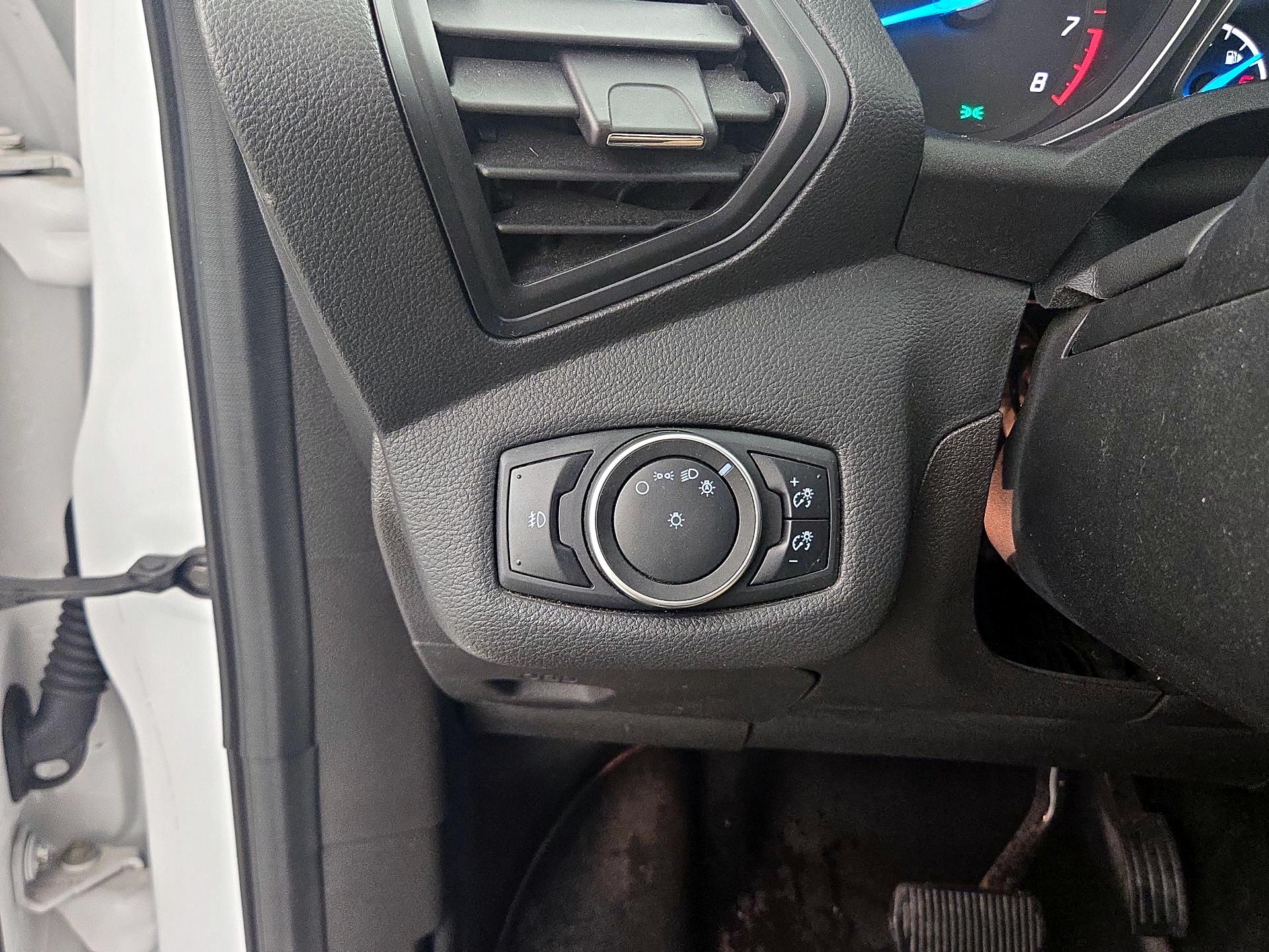 Thumbnail: 2016 Ford Escape - 13