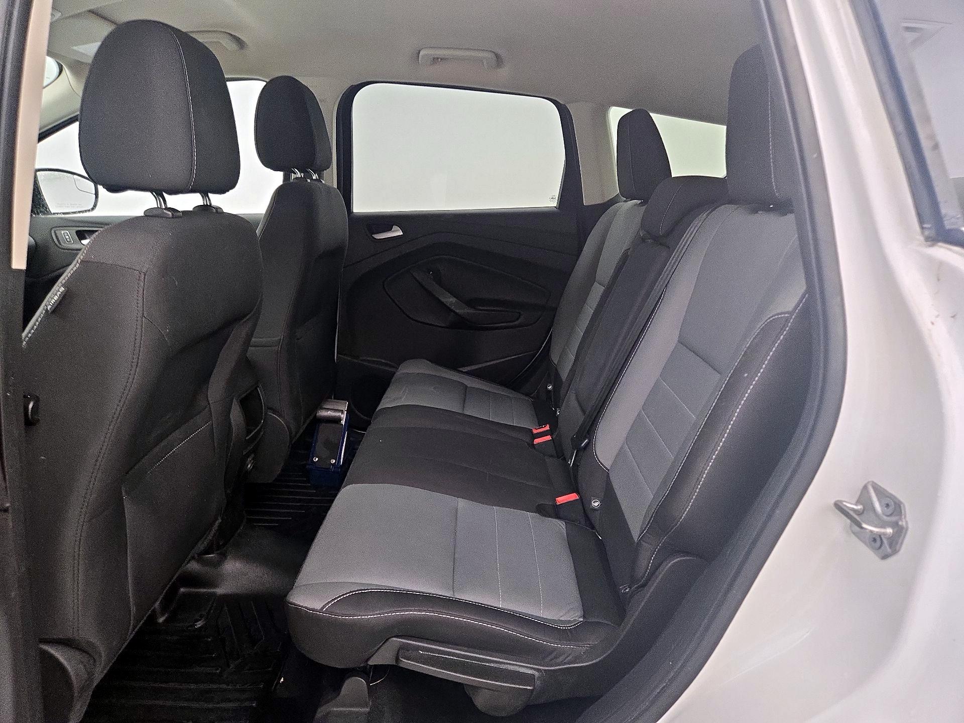 Thumbnail: 2016 Ford Escape - 19