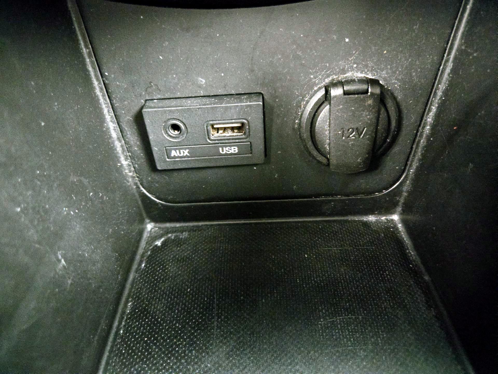 Thumbnail: 2015 Hyundai Accent - 17