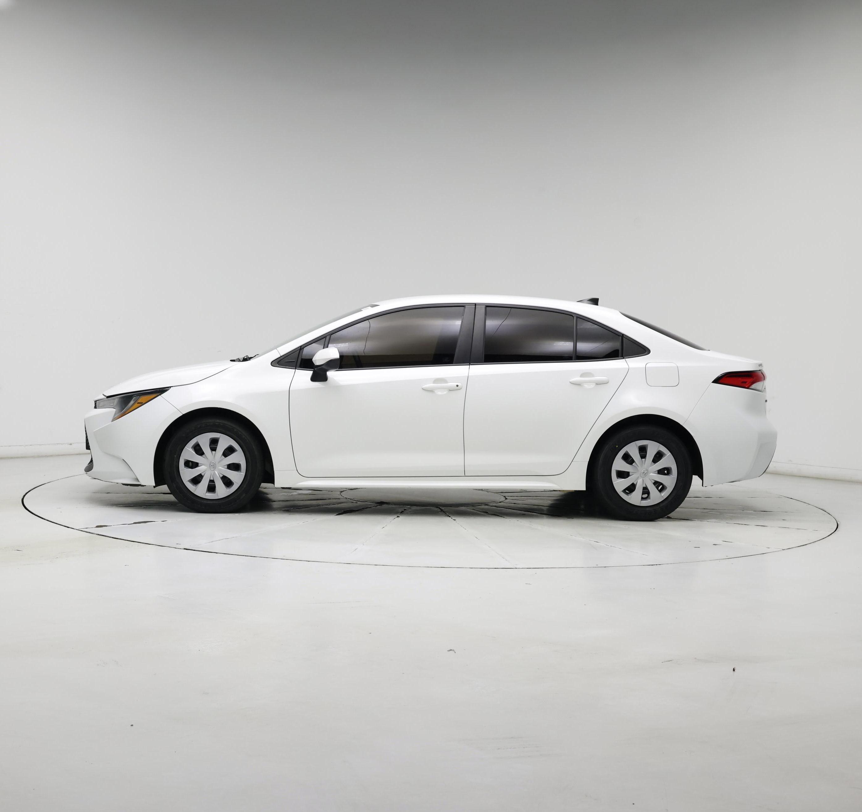 Thumbnail: 2022 Toyota Corolla - 3