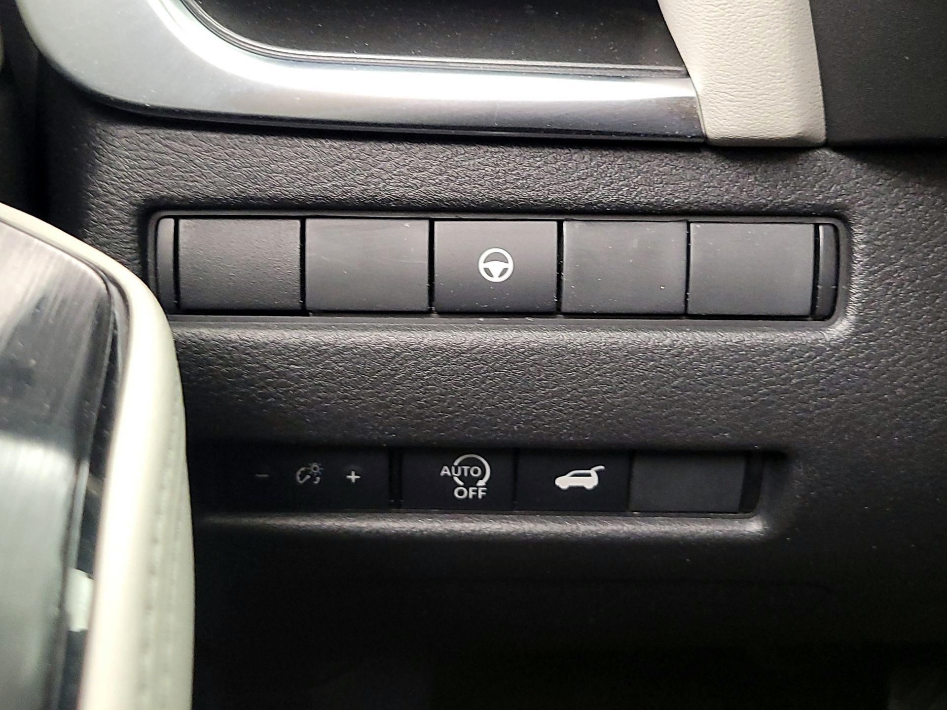 Thumbnail: 2023 Nissan Rogue - 13